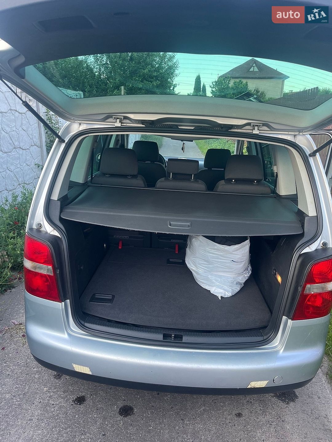 Volkswagen Touran 2003 VIN WVGZZZ1TZ4W039373 фото оголошення 6 з 20
