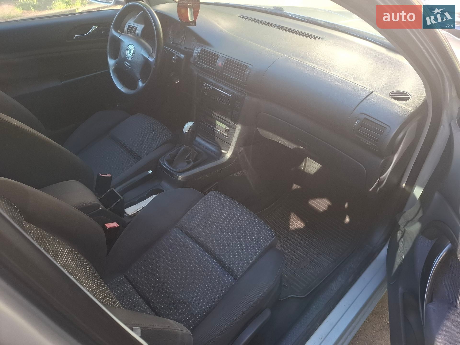 Skoda Superb 2005 VIN TMBDL23UX6B046922 фото оголошення 14 з 75