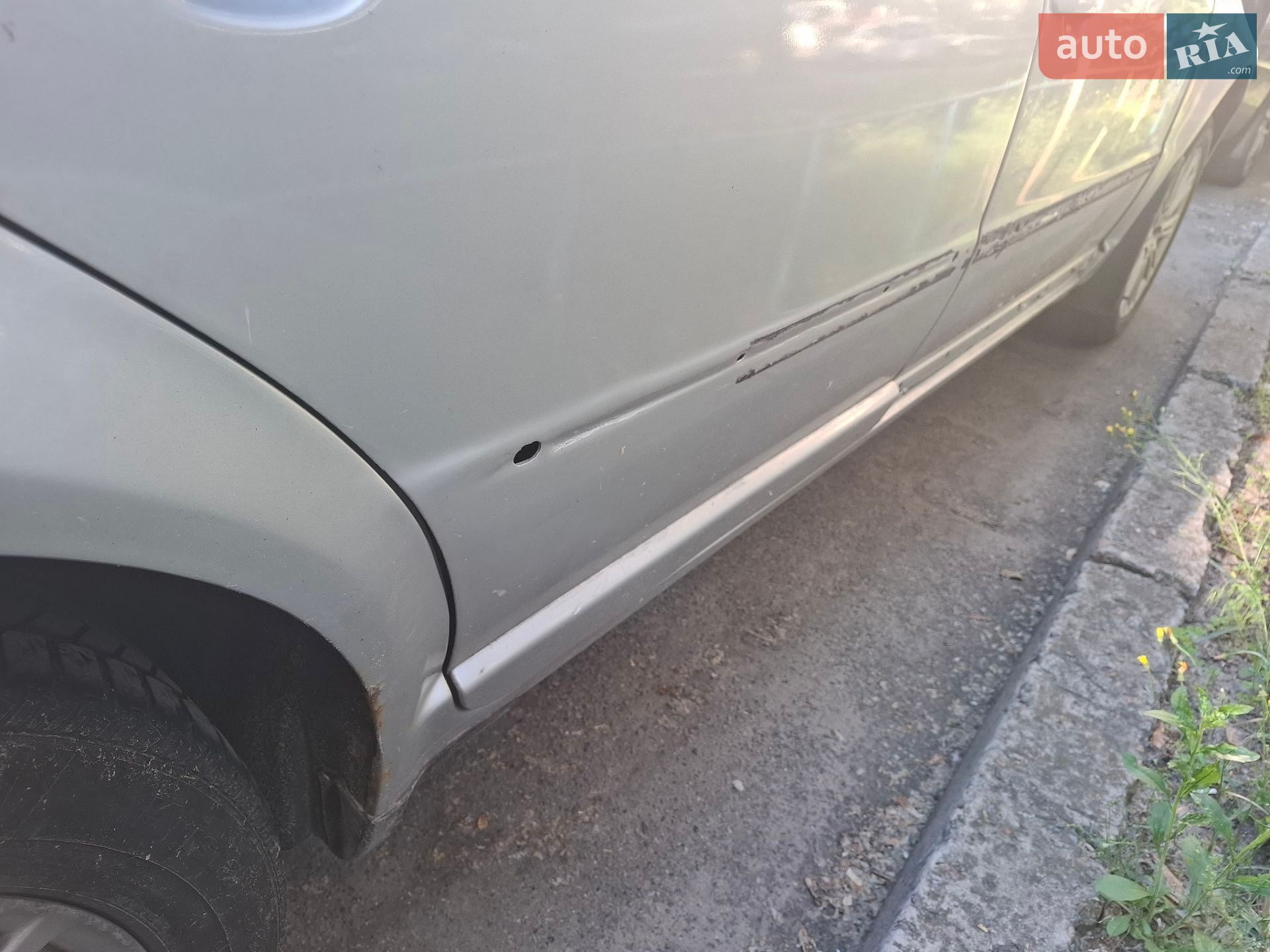 Skoda Superb 2005 VIN TMBDL23UX6B046922 фото оголошення 17 з 75