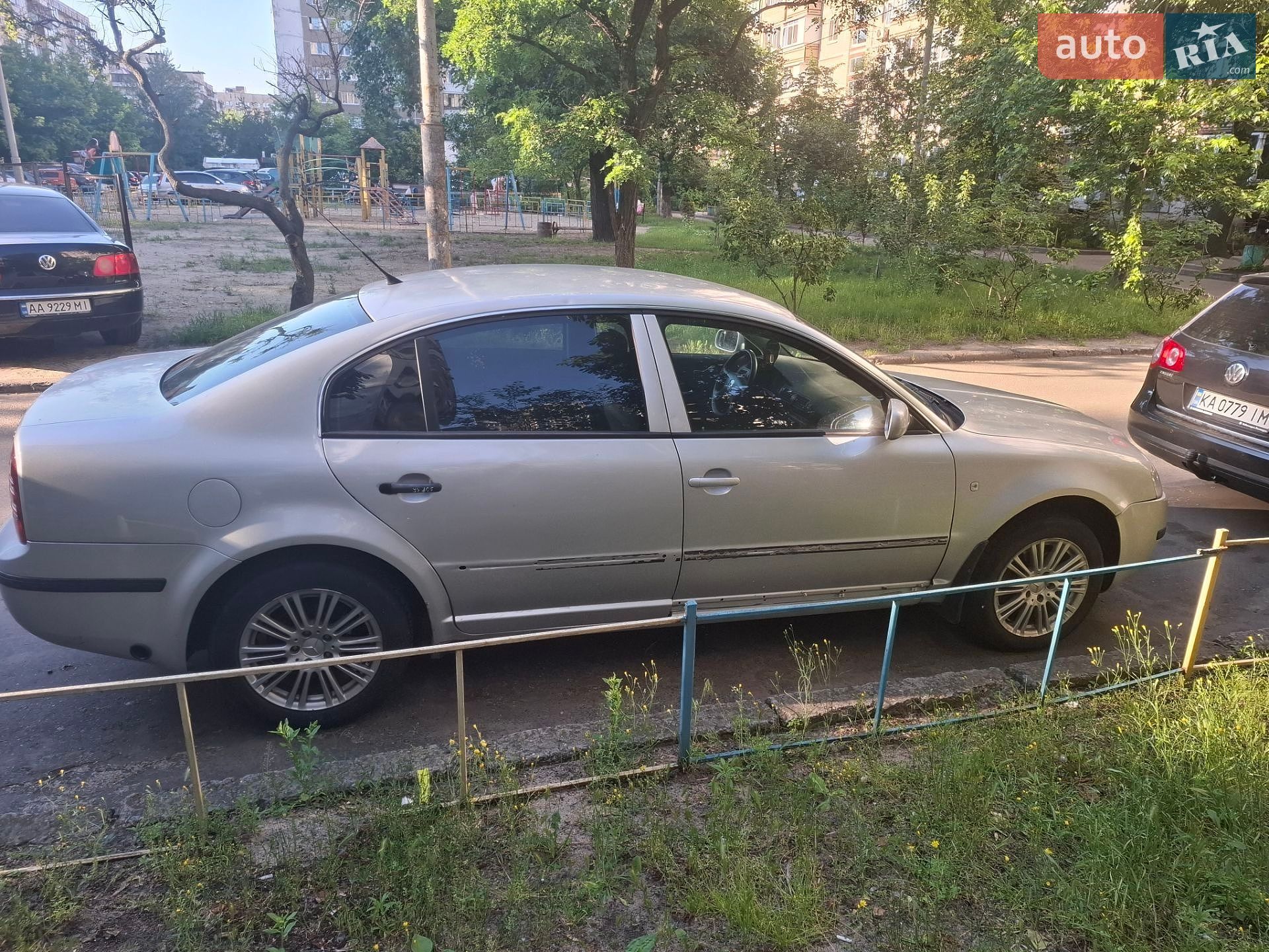Skoda Superb 2005 VIN TMBDL23UX6B046922 фото оголошення 33 з 75
