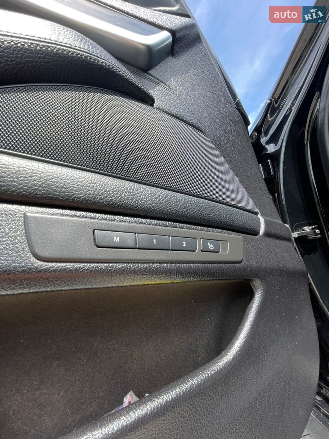 BMW 5 Series 2010 VIN WBAMX51010C760667 фото оголошення 17 з 20
