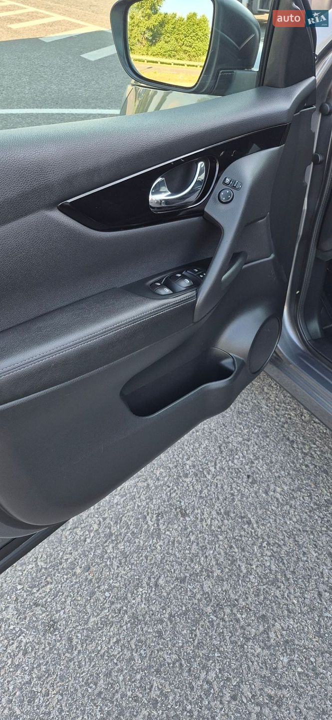 Nissan Qashqai 2018 VIN SJNFAAJ11U2512049 фото оголошення 17 з 19