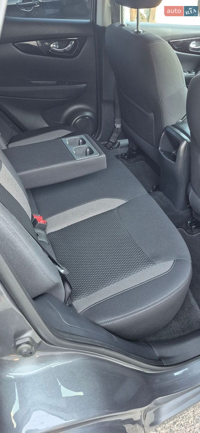 Nissan Qashqai 2018 VIN SJNFAAJ11U2512049 фото оголошення 18 з 19