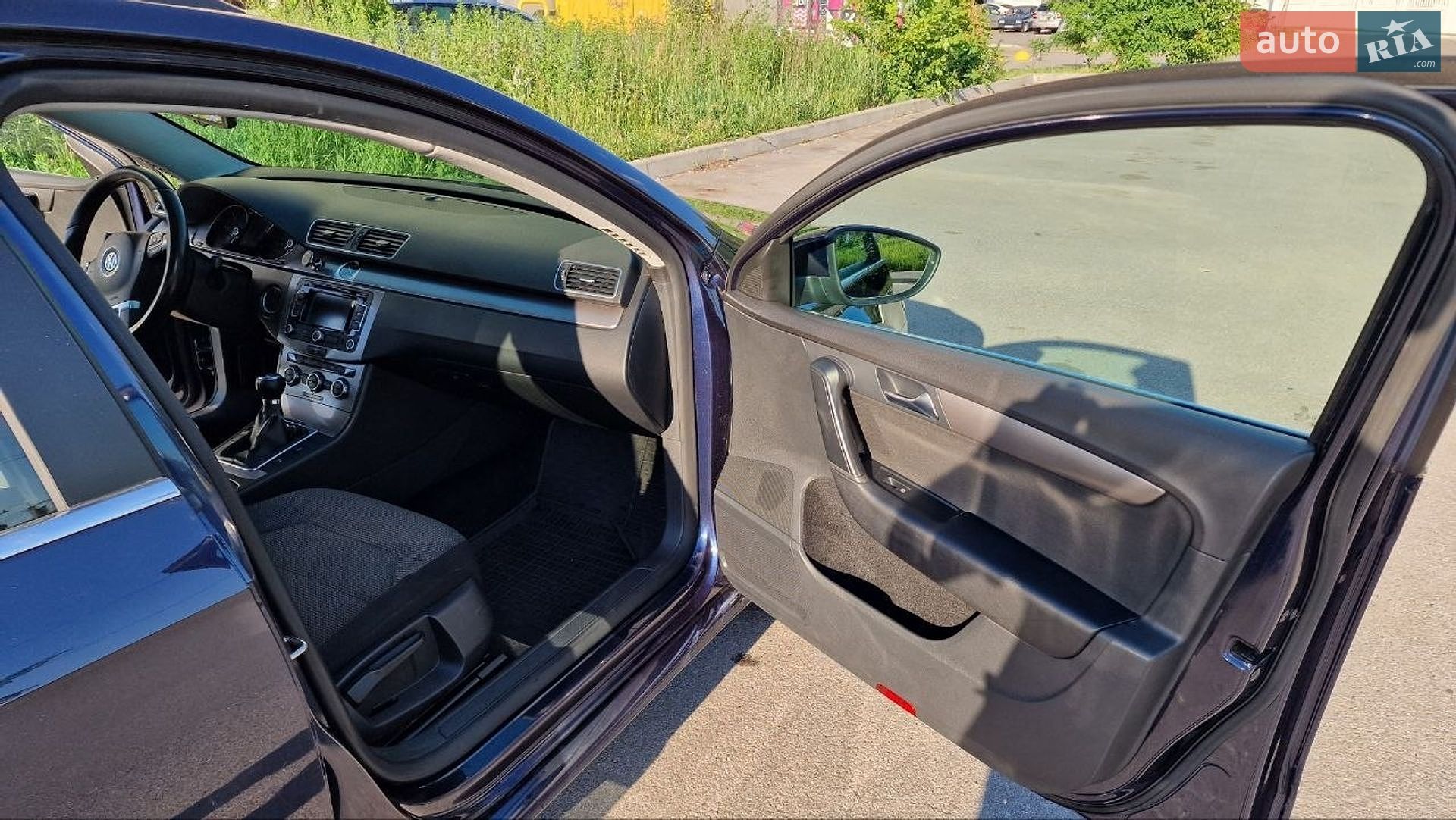 Volkswagen Passat 2012 VIN WVWZZZ3CZCE125652 фото оголошення 17 з 37
