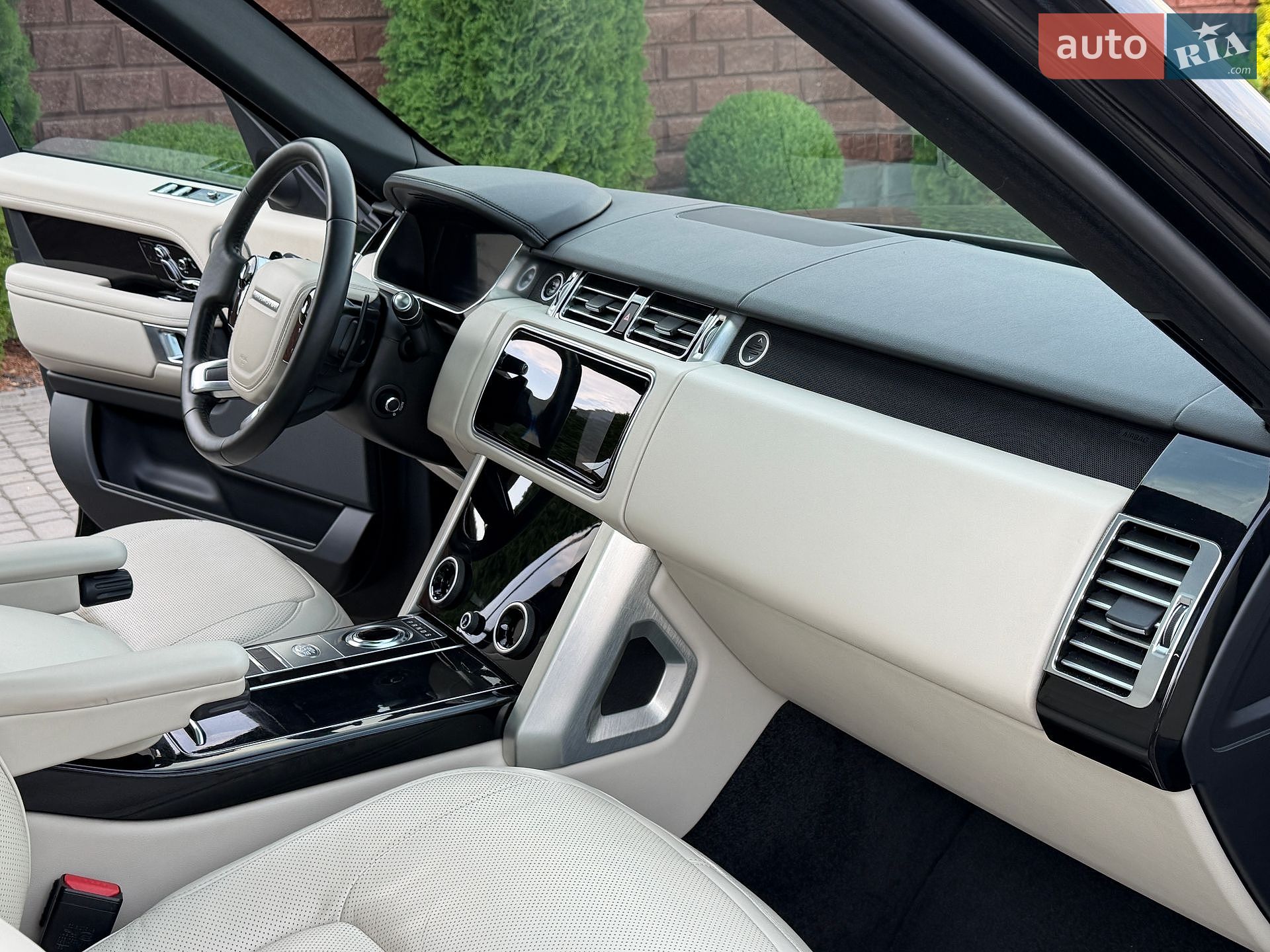 Land Rover Range Rover 2020 VIN SALGA2BK4LA588630 фото оголошення 65 з 106