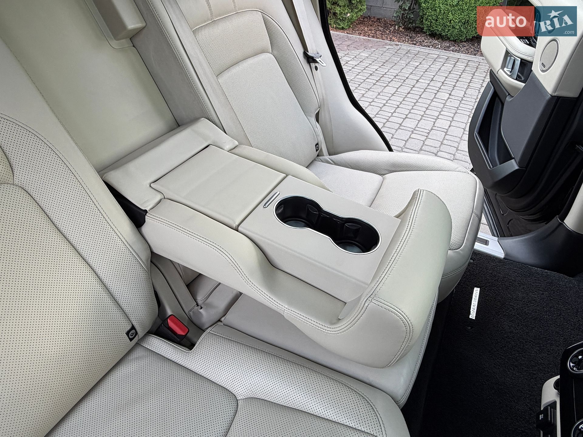 Land Rover Range Rover 2020 VIN SALGA2BK4LA588630 фото оголошення 60 з 106