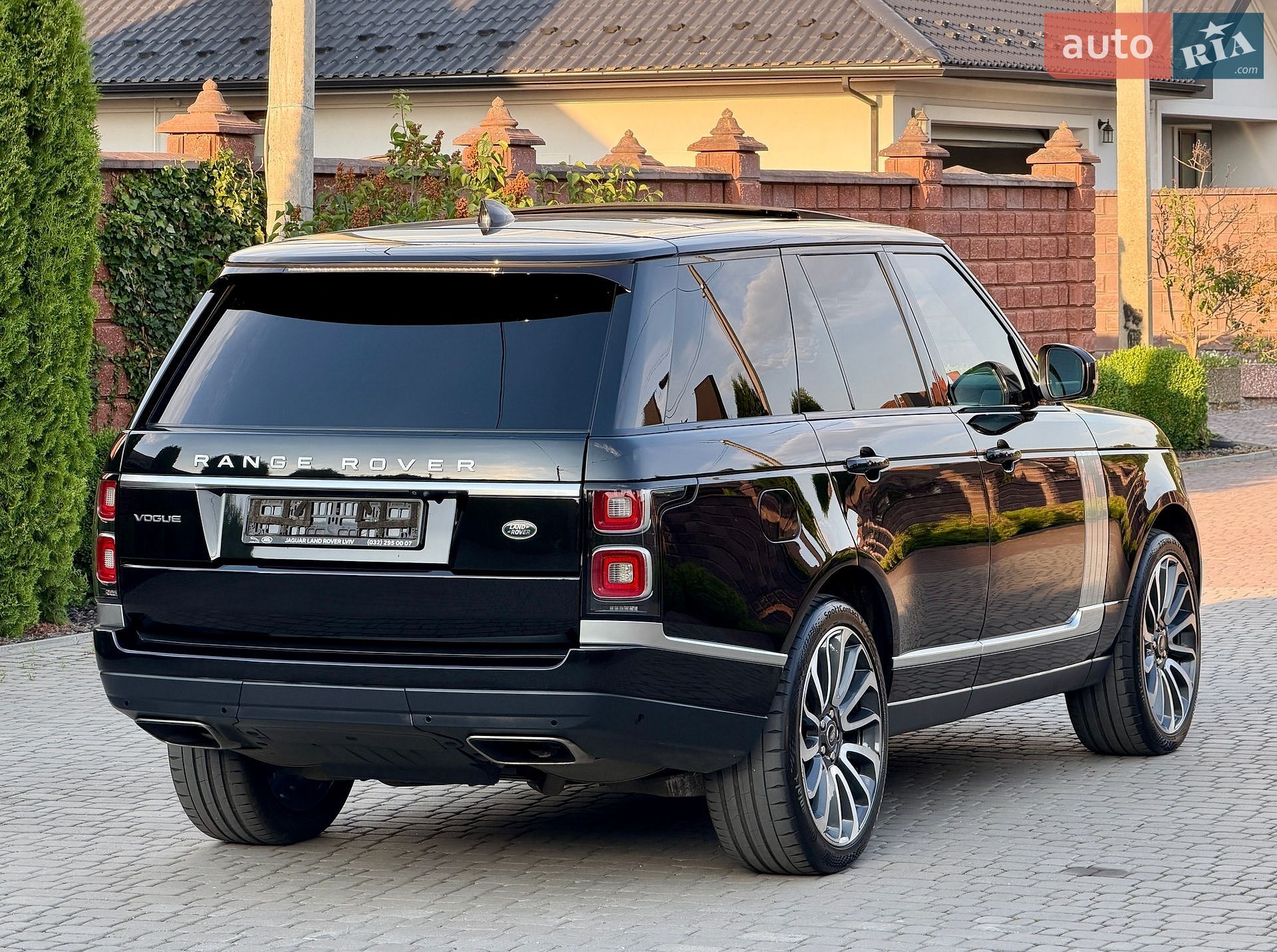 Land Rover Range Rover 2020 VIN SALGA2BK4LA588630 фото оголошення 27 з 122