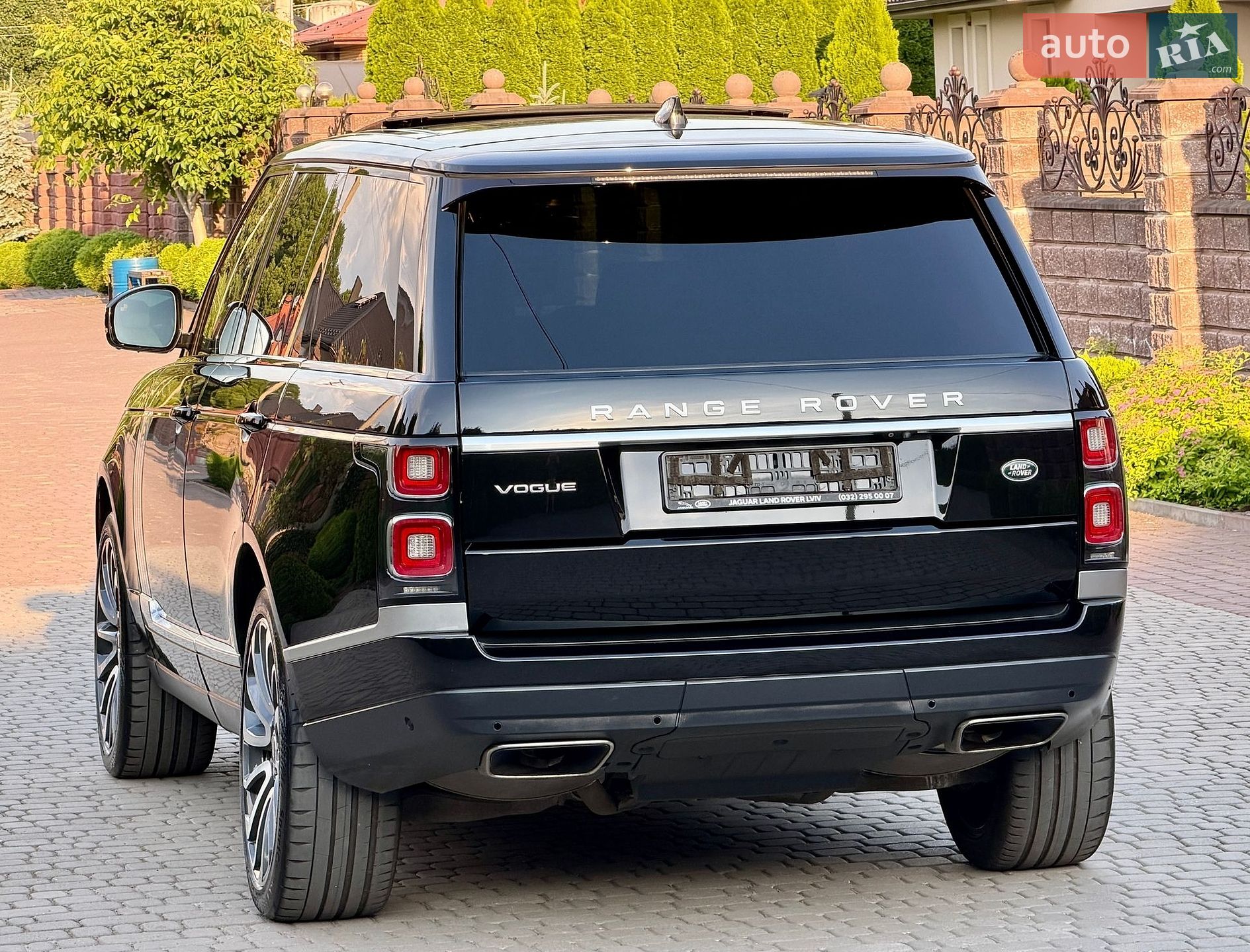 Land Rover Range Rover 2020 VIN SALGA2BK4LA588630 фото оголошення 30 з 122