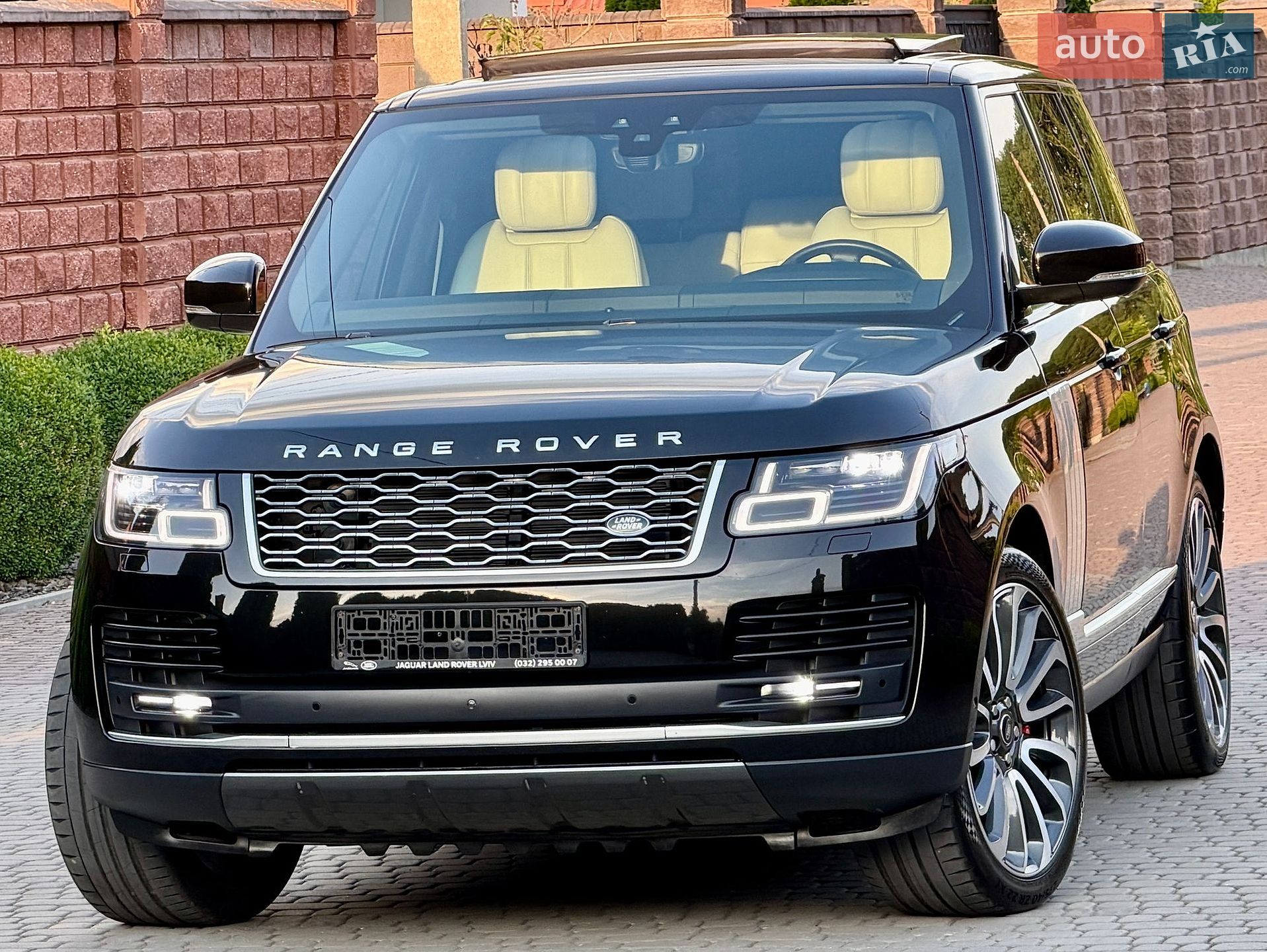 Land Rover Range Rover 2020 VIN SALGA2BK4LA588630 фото оголошення 10 з 122