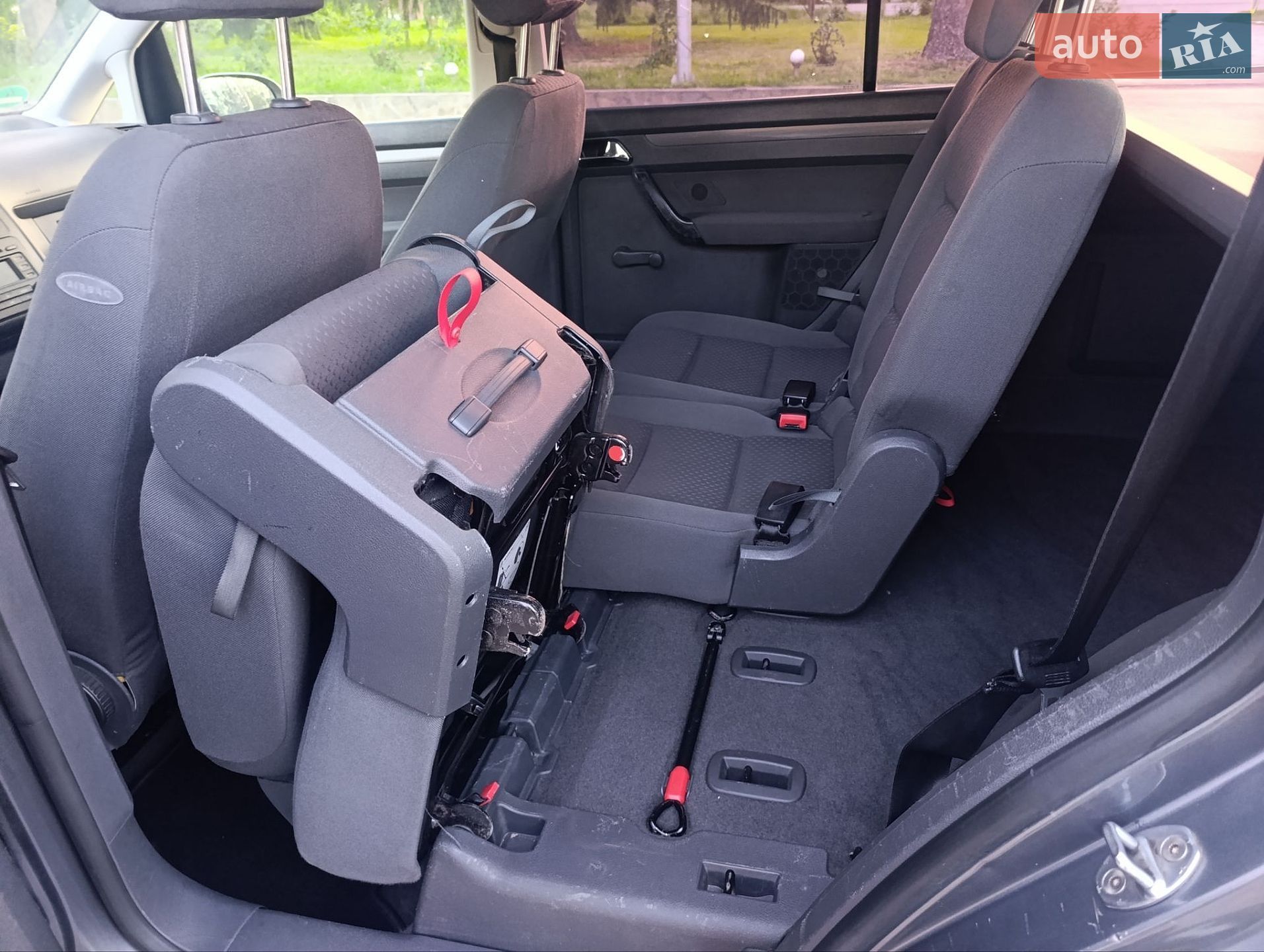 Volkswagen Touran 2004 VIN WVGZZZ1TZ4W065637 фото оголошення 25 з 37