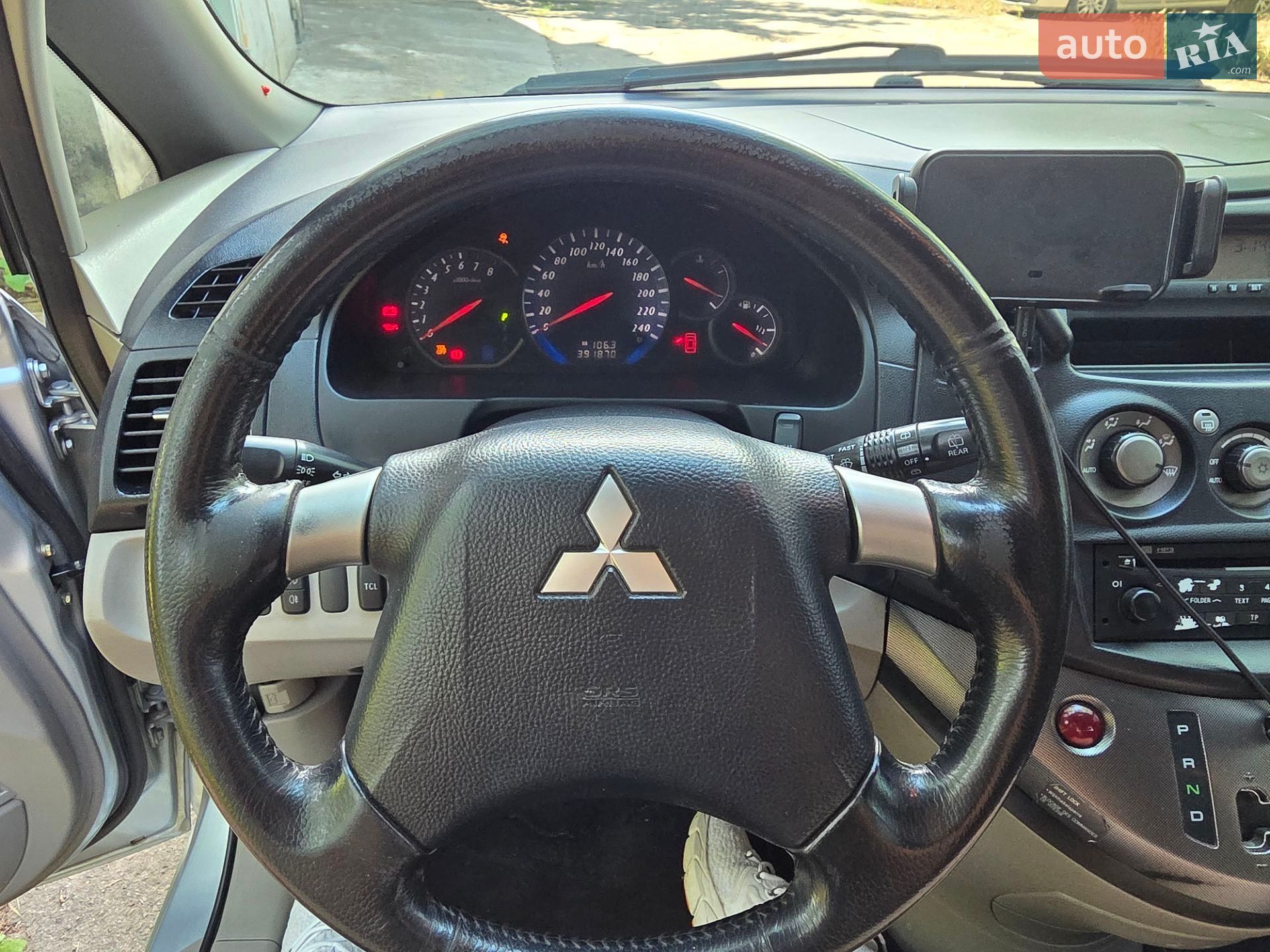 Mitsubishi Grandis 2006 VIN JMBLRNA4W6Z001272 фото оголошення 18 з 52