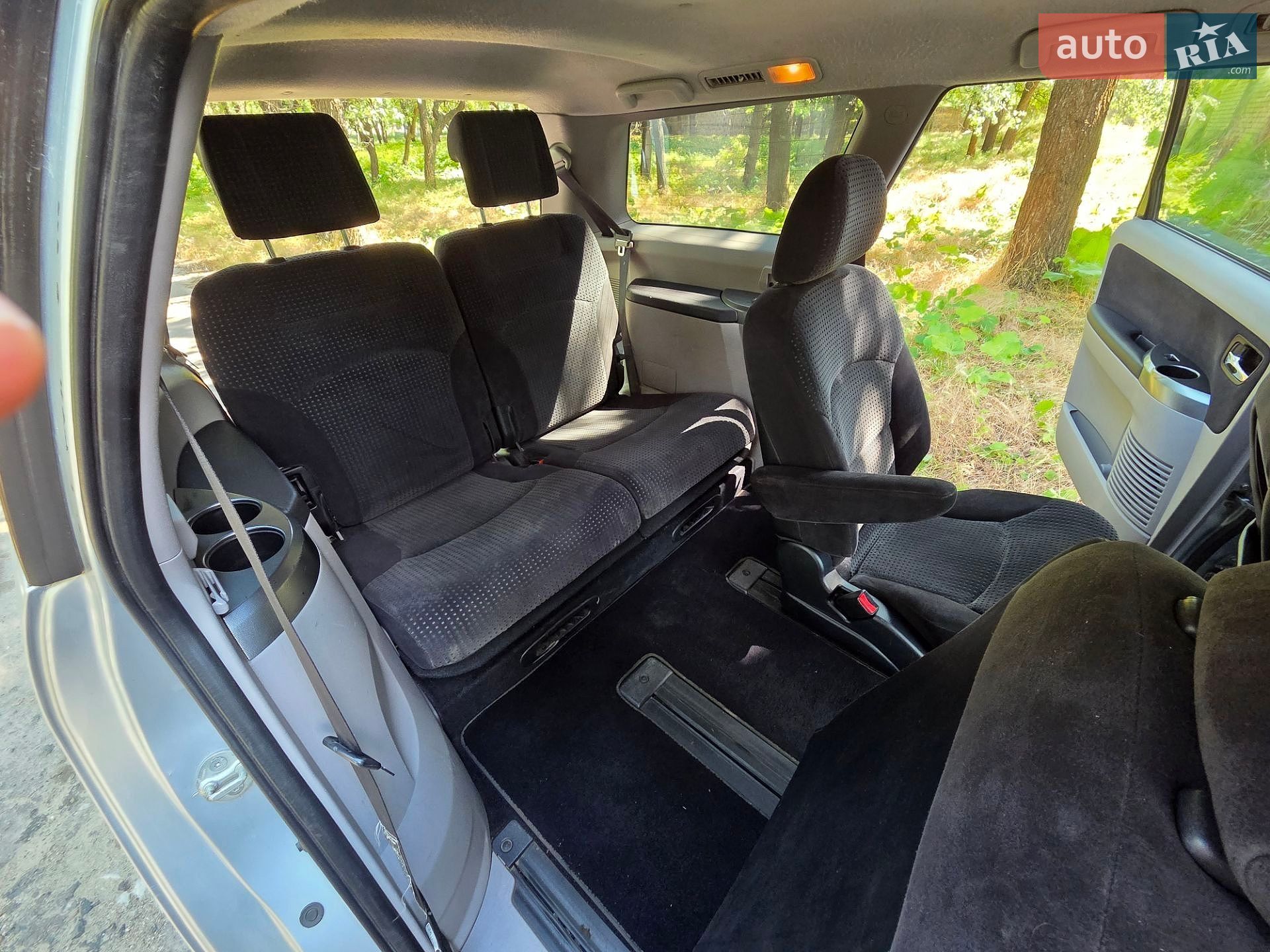 Mitsubishi Grandis 2006 VIN JMBLRNA4W6Z001272 фото оголошення 32 з 52