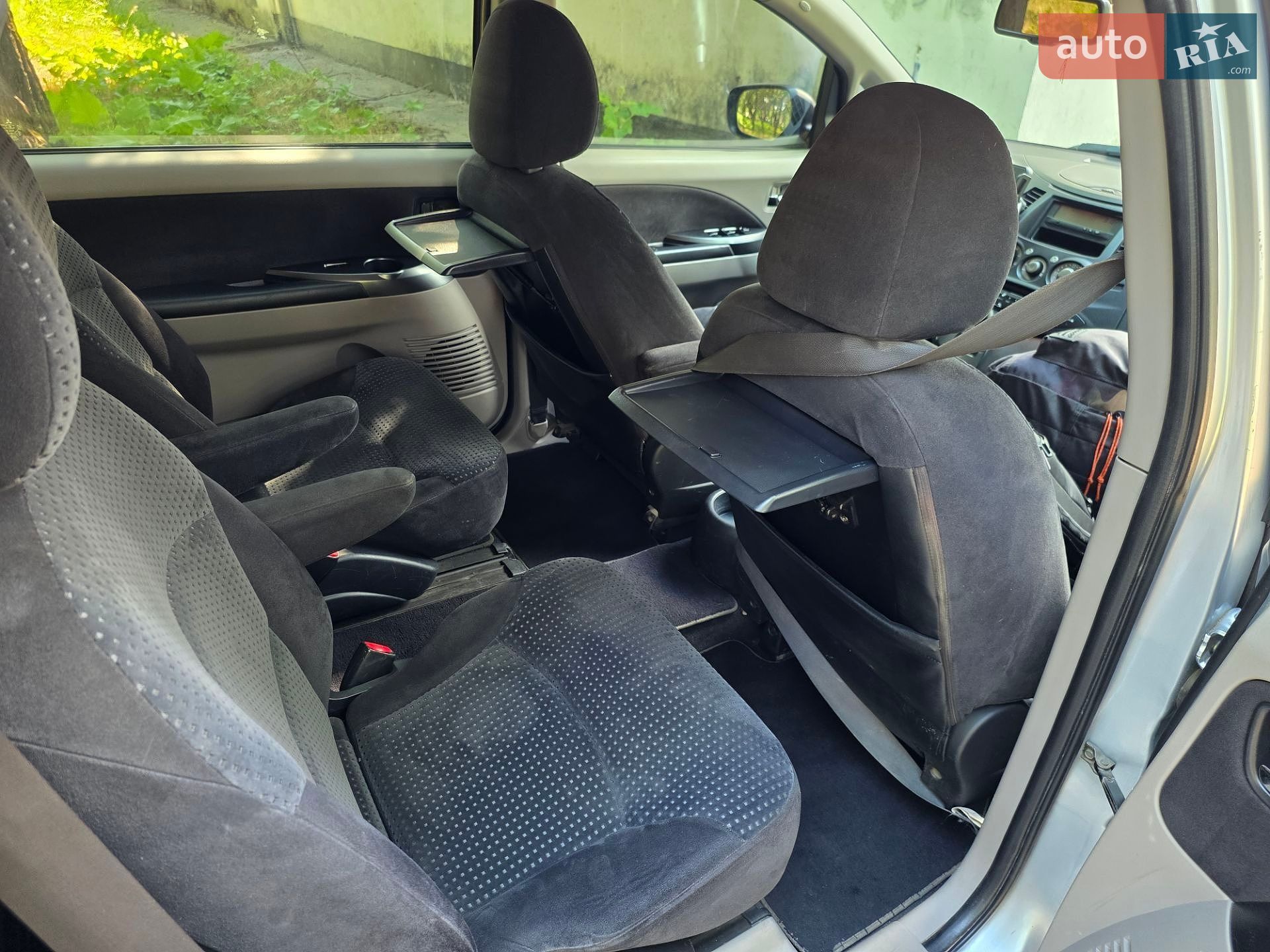 Mitsubishi Grandis 2006 VIN JMBLRNA4W6Z001272 фото оголошення 34 з 52