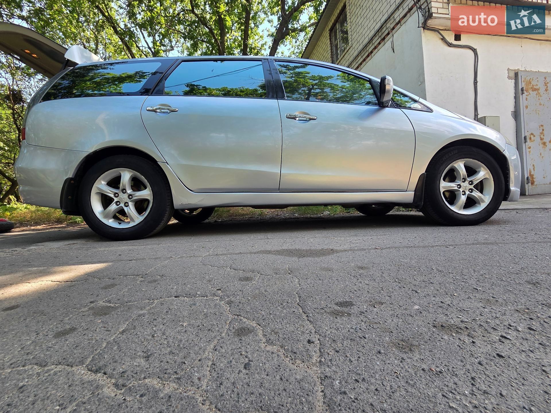 Mitsubishi Grandis 2006 VIN JMBLRNA4W6Z001272 фото оголошення 39 з 52