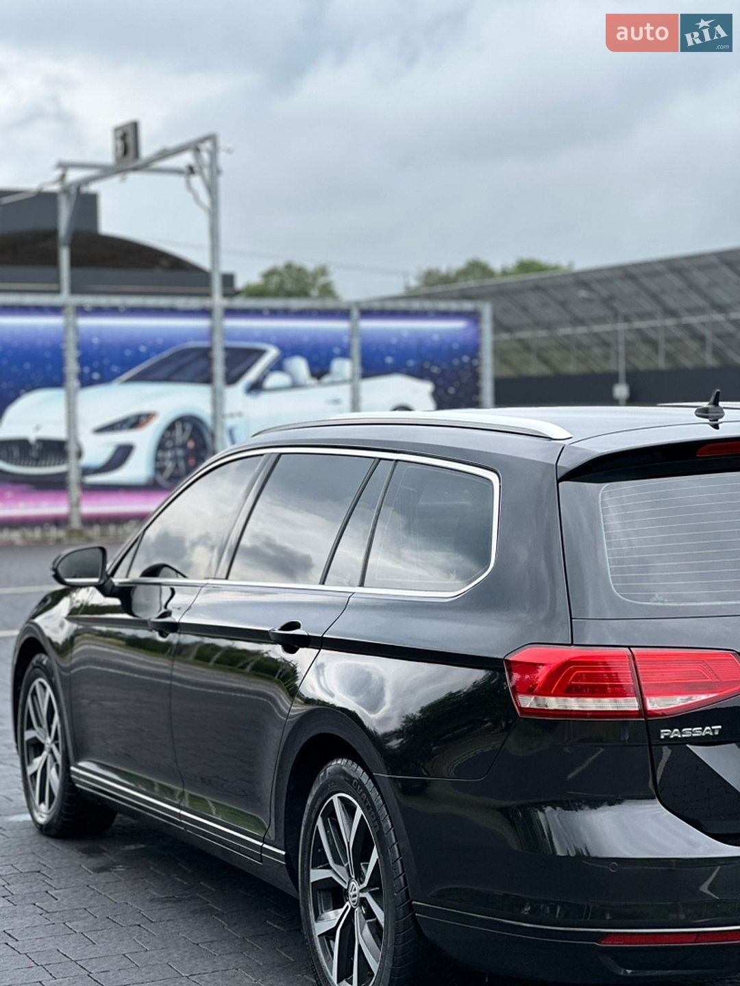 Volkswagen Passat 2016 VIN WVWZZZ3CZHP018766 фото оголошення 4 з 16