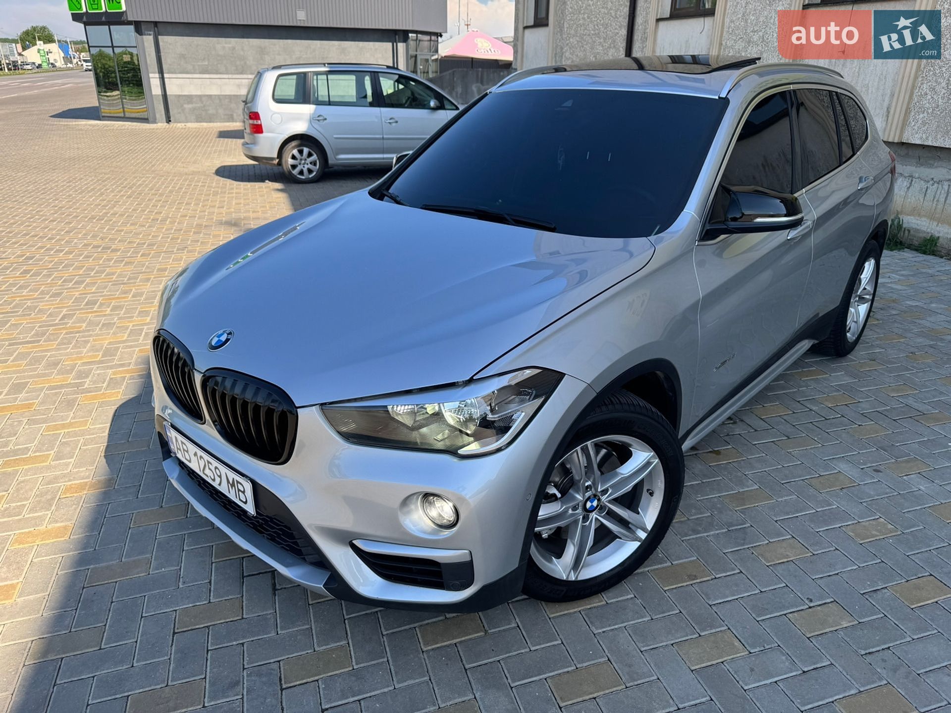 BMW X1 2015 VIN WBXHT3C31GP880678 фото оголошення 4 з 47