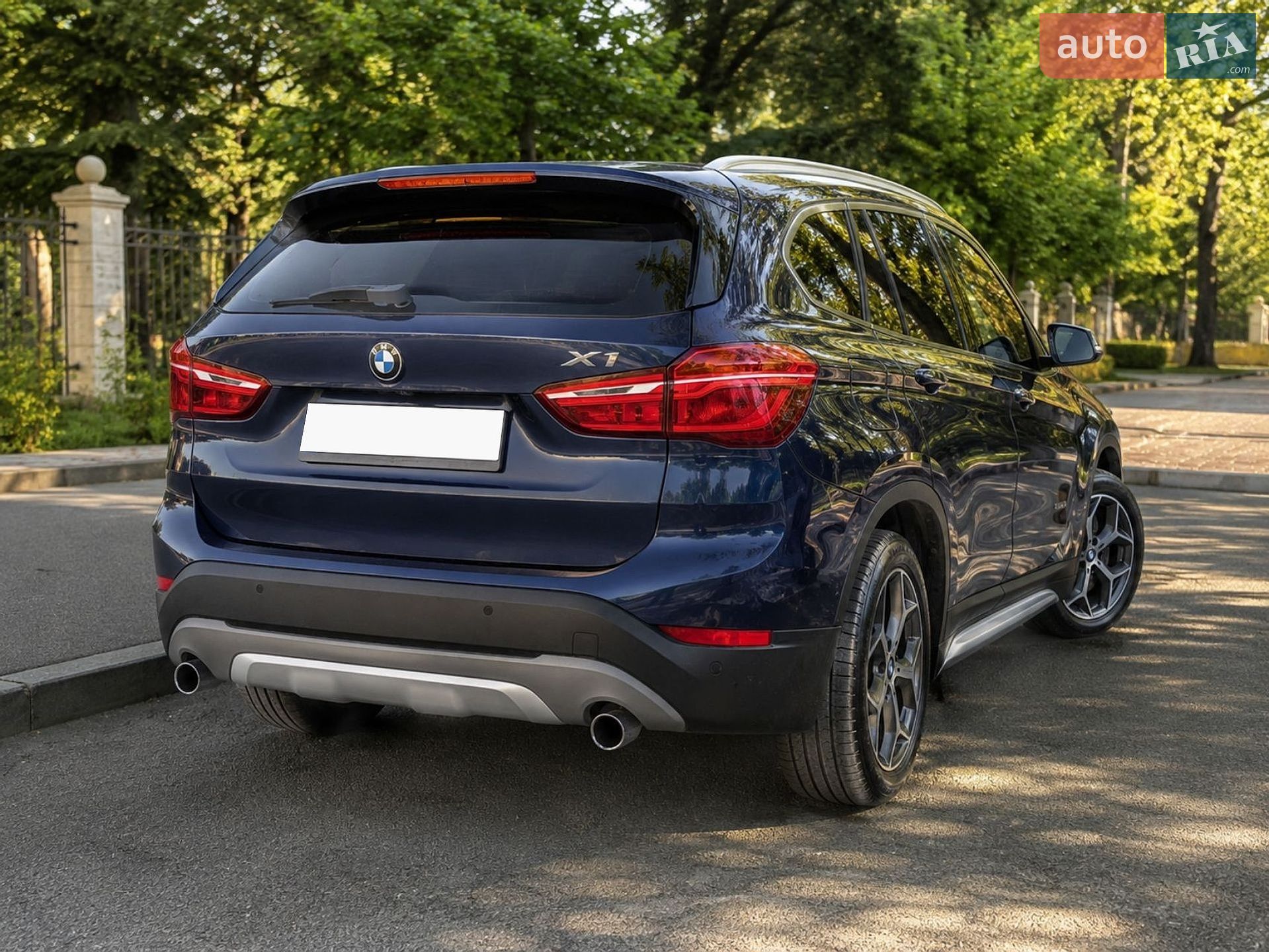 BMW X1 2018 VIN WBXHU7C32J5H45459 фото оголошення 9 з 20
