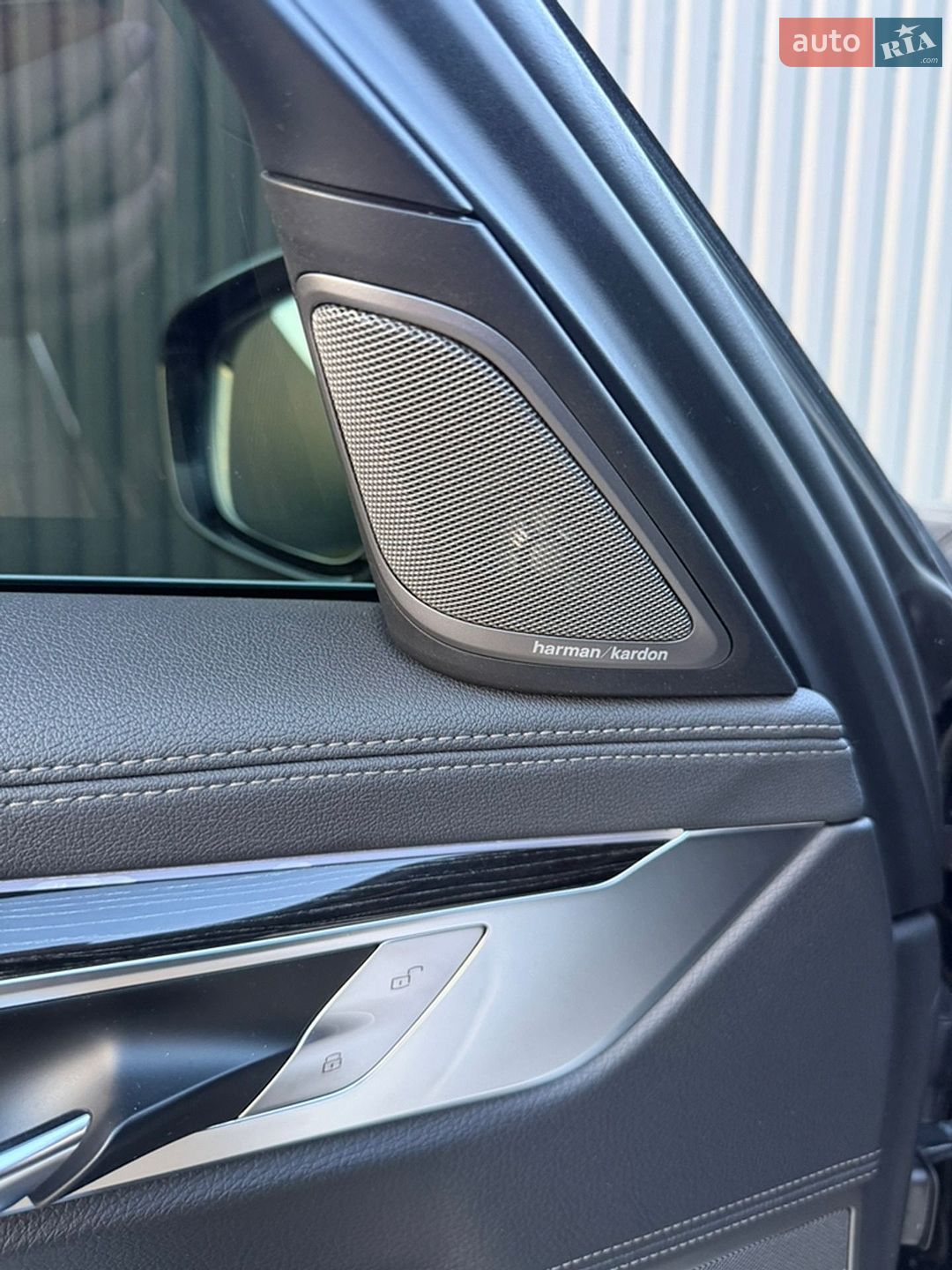BMW 7 Series 2016 VIN WBA7C410X0G640121 фото оголошення 13 з 30