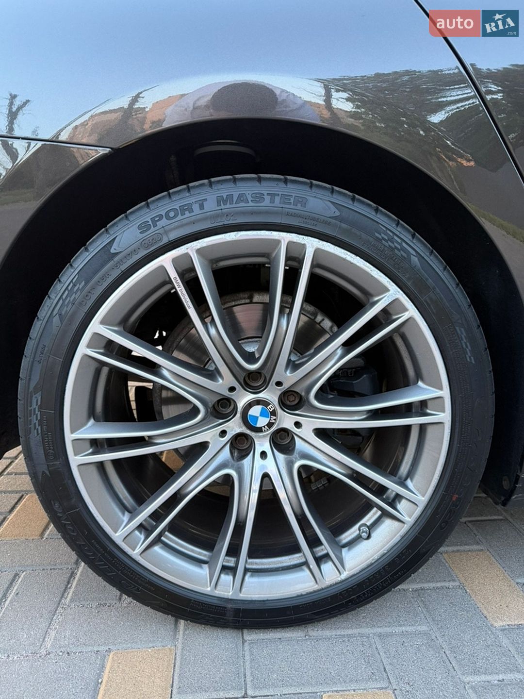 BMW 7 Series 2016 VIN WBA7C410X0G640121 фото оголошення 23 з 30
