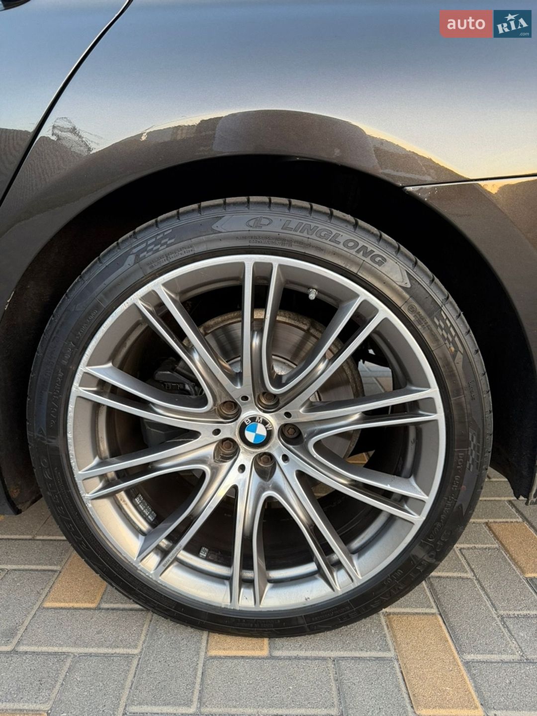 BMW 7 Series 2016 VIN WBA7C410X0G640121 фото оголошення 25 з 30