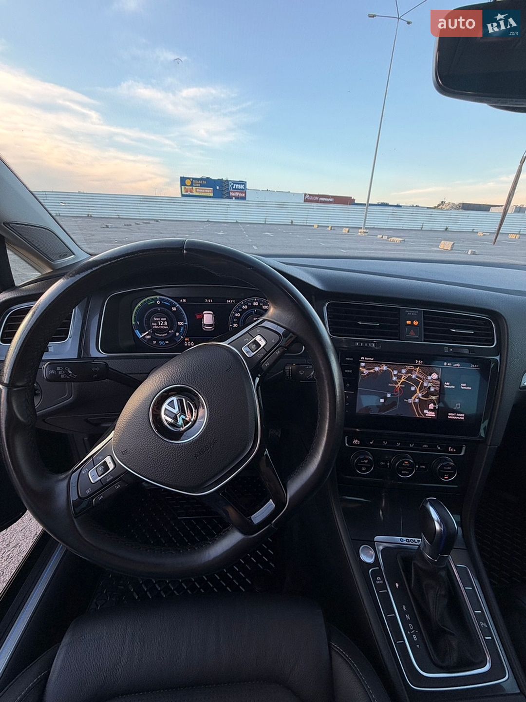 Volkswagen e-Golf 2017 VIN WVWZZZAUZH8950477 фото оголошення 21 з 36