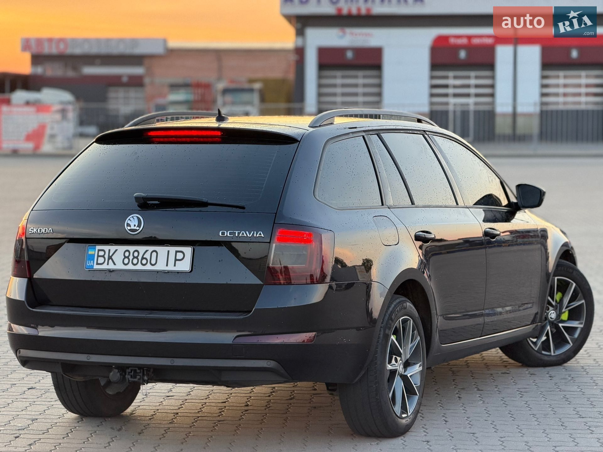 Skoda Octavia 2013 VIN TMBJJ7NE9E0056671 фото оголошення 4 з 17