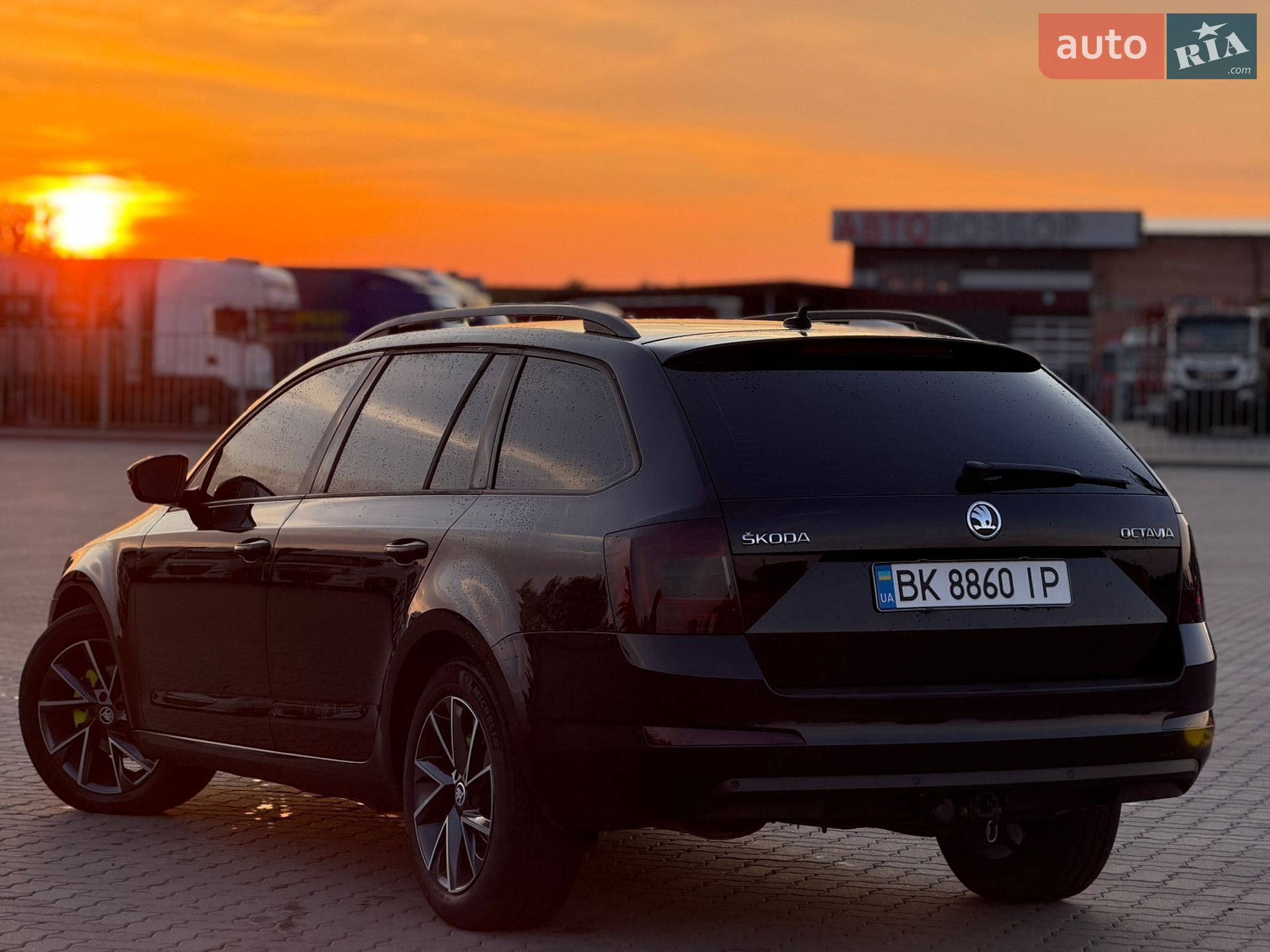 Skoda Octavia 2013 VIN TMBJJ7NE9E0056671 фото оголошення 5 з 17