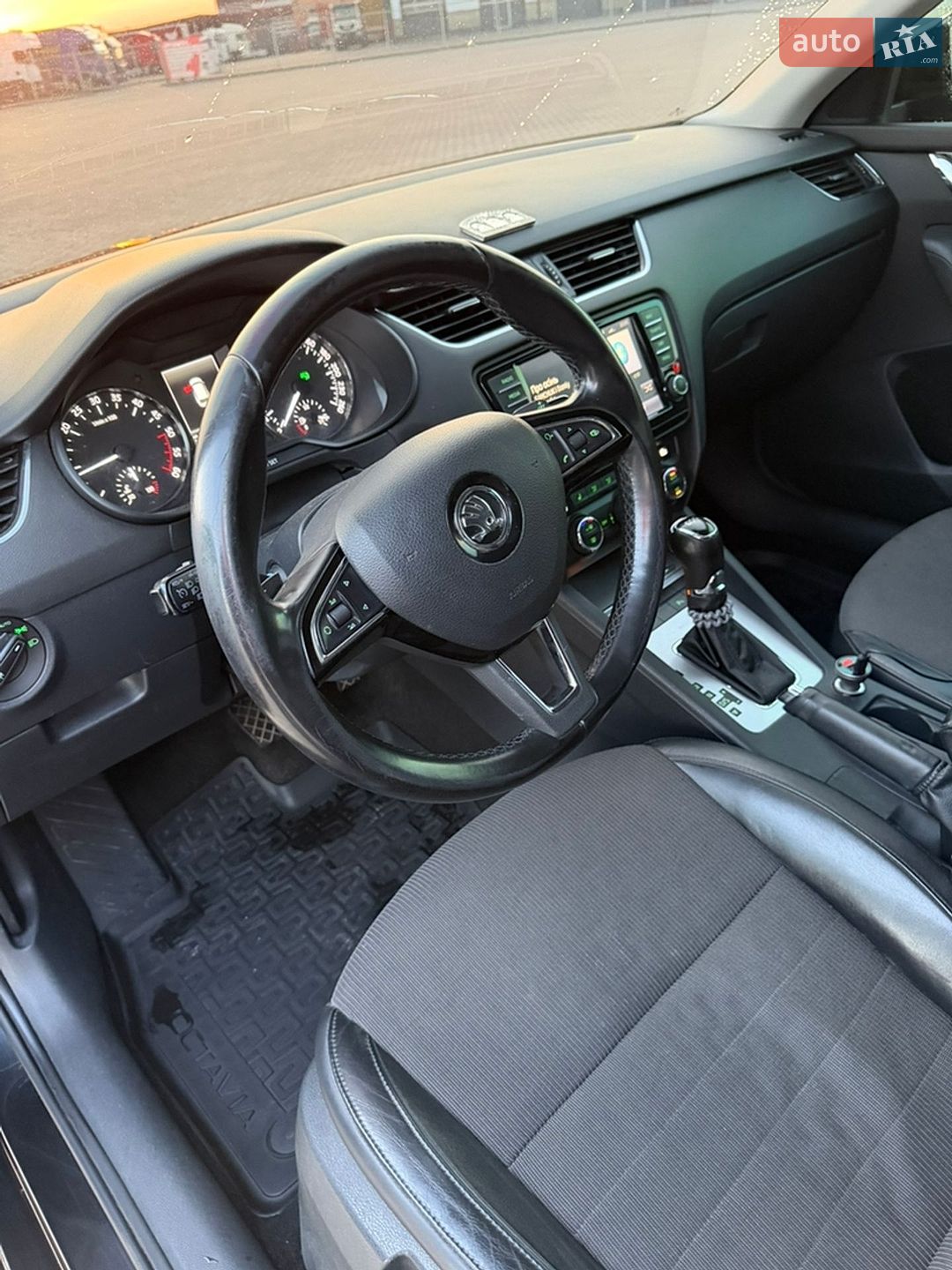 Skoda Octavia 2013 VIN TMBJJ7NE9E0056671 фото оголошення 14 з 17