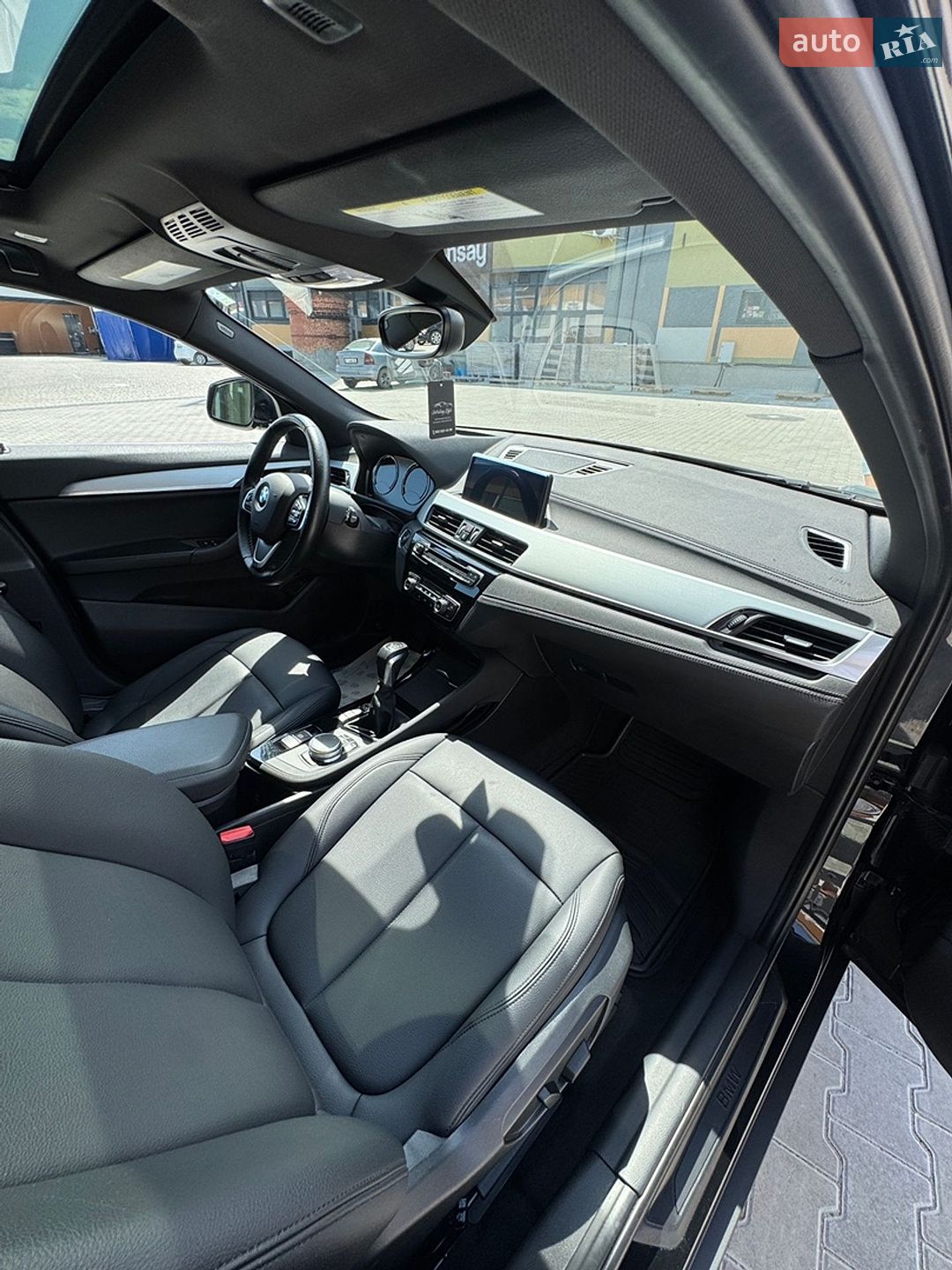 BMW X2 2018 VIN WBXYJ5C3XJEF72481 фото оголошення 15 з 21