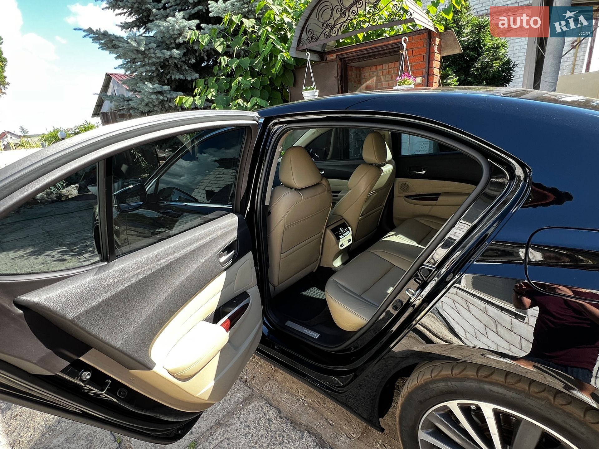 Acura TLX 2014 VIN 19UUB1650FA700131 фото оголошення 10 з 20