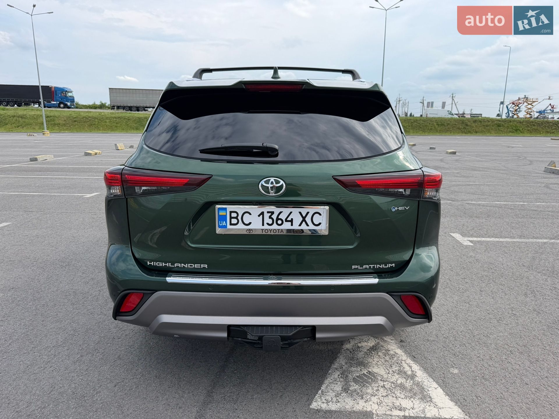 Toyota Highlander 2025 VIN 5TDEBRCHXSS669947 фото оголошення 10 з 78