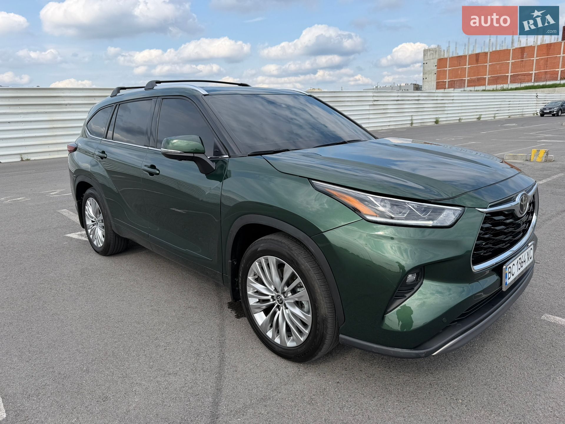 Toyota Highlander 2025 VIN 5TDEBRCHXSS669947 фото оголошення 47 з 78