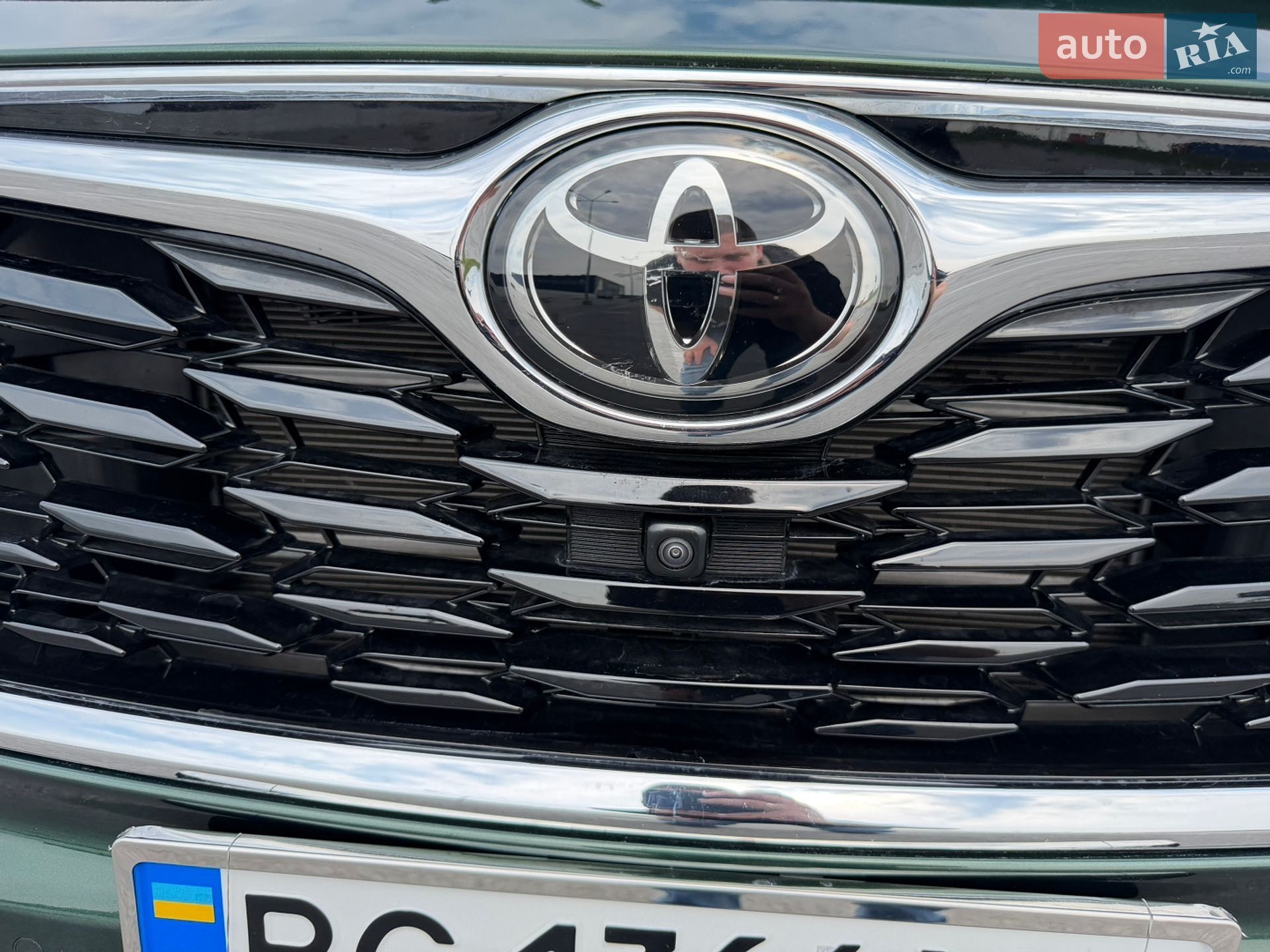 Toyota Highlander 2025 VIN 5TDEBRCHXSS669947 фото оголошення 44 з 46
