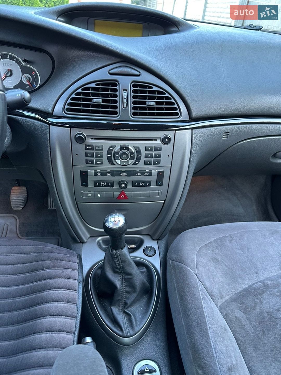 Citroen C5 2006 VIN VF7RCRFJC76775977 фото оголошення 14 з 17