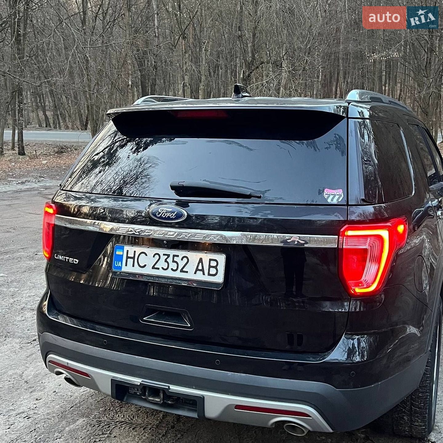 Ford Explorer 2016 VIN 1FM5K7F89HGA95274 фото оголошення 4 з 15