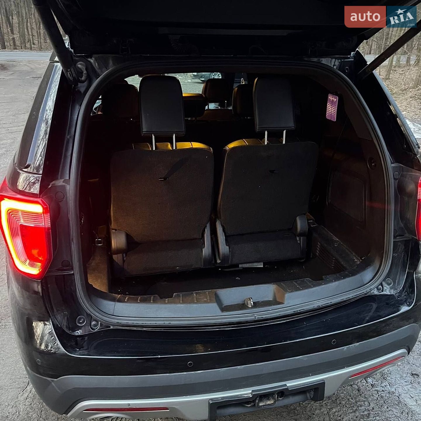 Ford Explorer 2016 VIN 1FM5K7F89HGA95274 фото оголошення 13 з 15