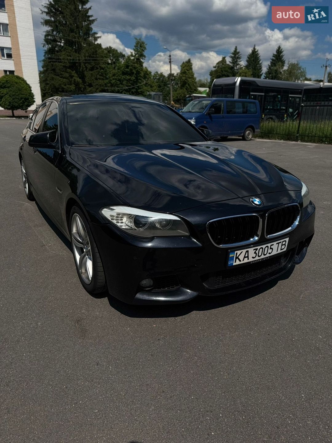 BMW 5 Series 2010 VIN WBAFR7C56BC267111 фото оголошення 4 з 53
