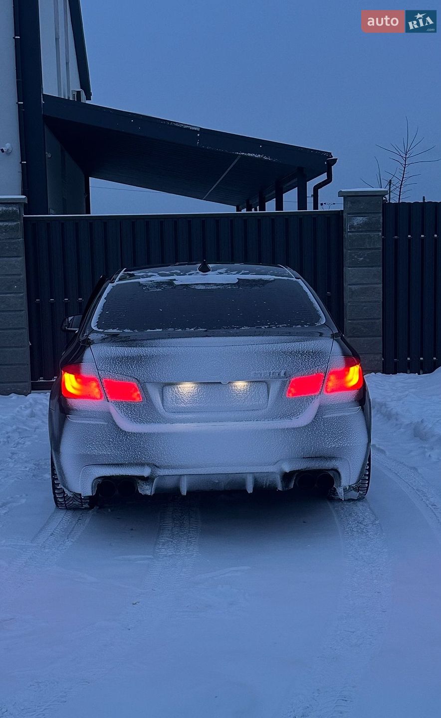 BMW 5 Series 2010 VIN WBAFR7C56BC267111 фото оголошення 17 з 53