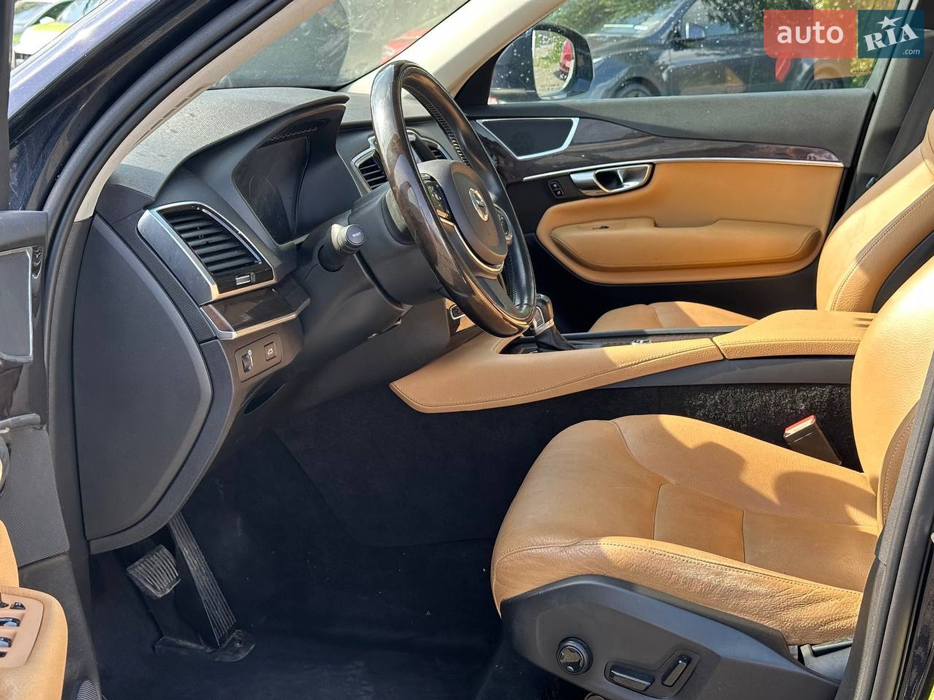 Volvo XC90 2015 VIN YV4A22PK5G1042117 фото оголошення 7 з 15