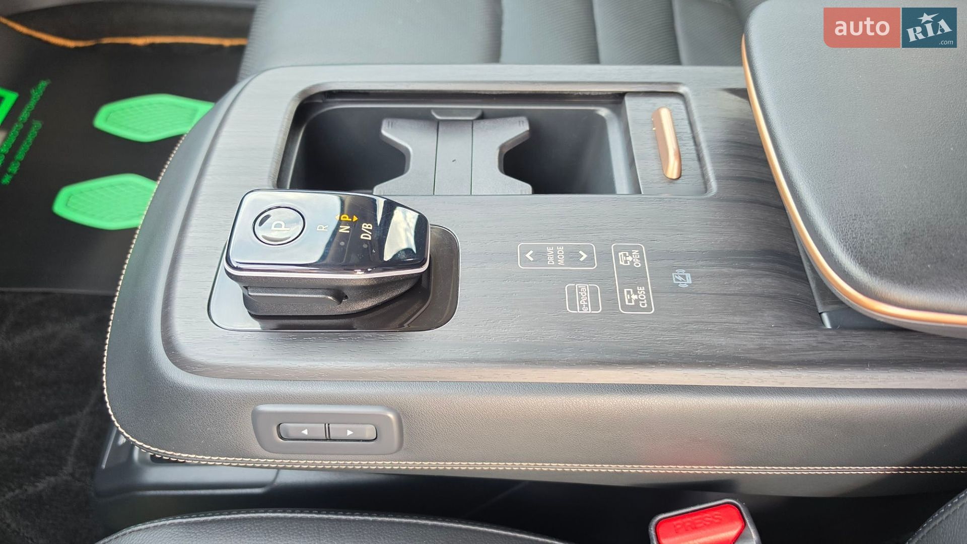 Nissan Ariya 2022 VIN LGBU2WE88NW005294 фото оголошення 10 з 15