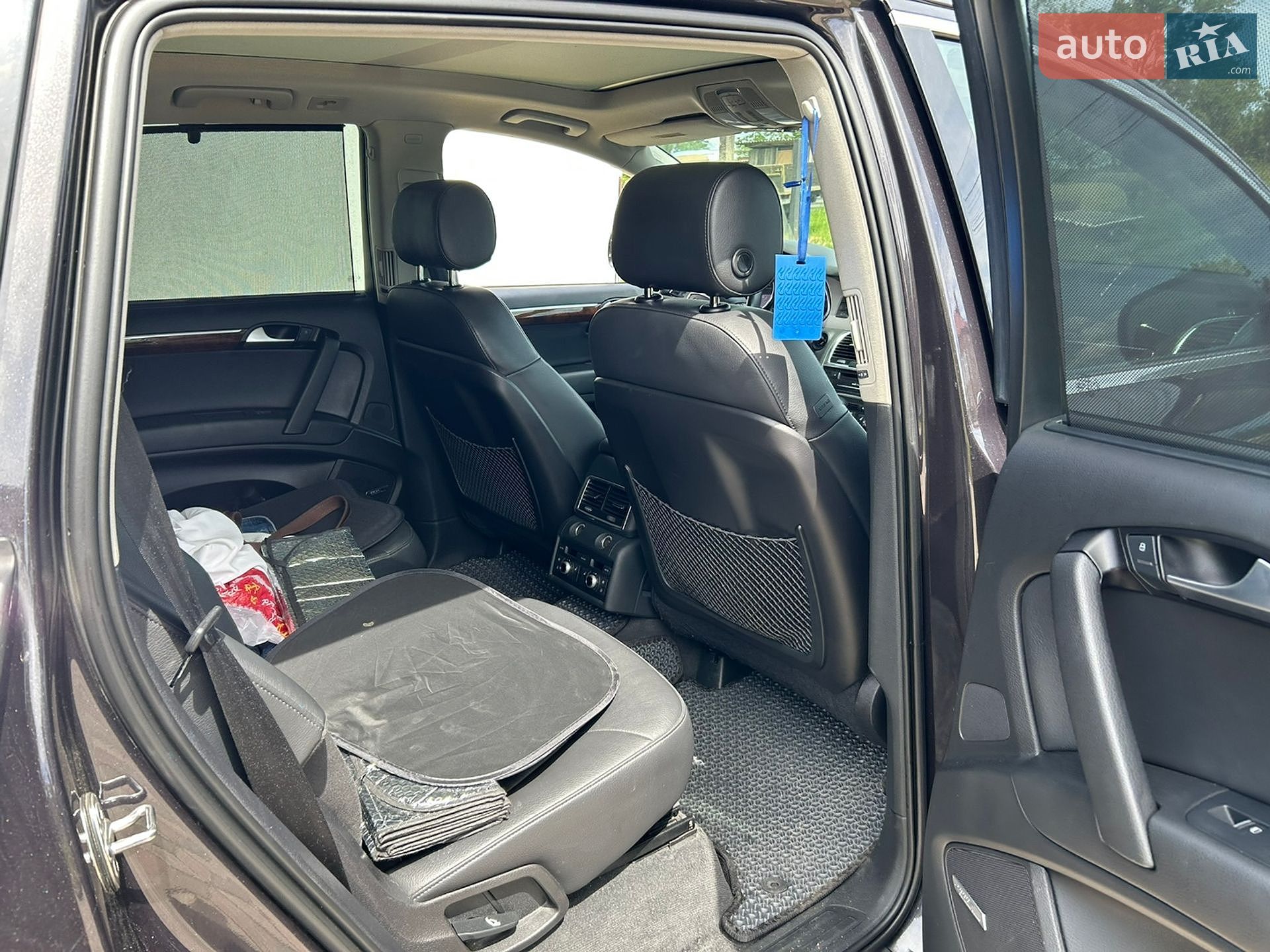 Audi Q7 2012 VIN WA1LMAFE3DD004109 фото оголошення 9 з 15