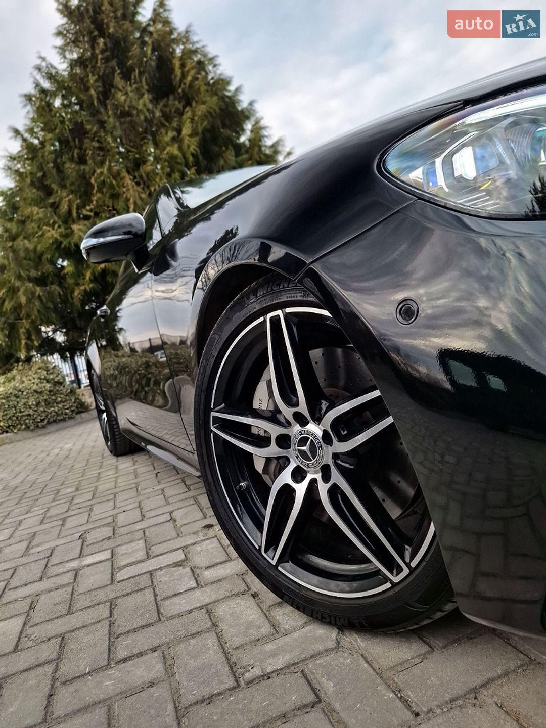 Mercedes-Benz E-Class 2019 VIN WDD1J6HB2KF109172 фото оголошення 10 з 44