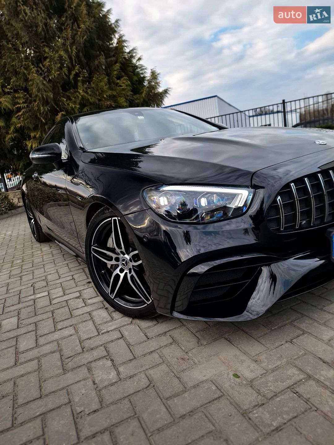 Mercedes-Benz E-Class 2019 VIN WDD1J6HB2KF109172 фото оголошення 8 з 44