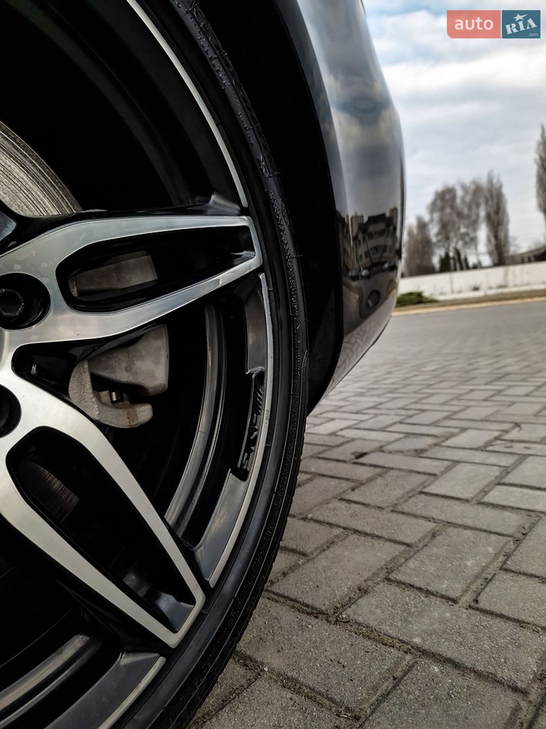 Mercedes-Benz E-Class 2019 VIN WDD1J6HB2KF109172 фото оголошення 15 з 44