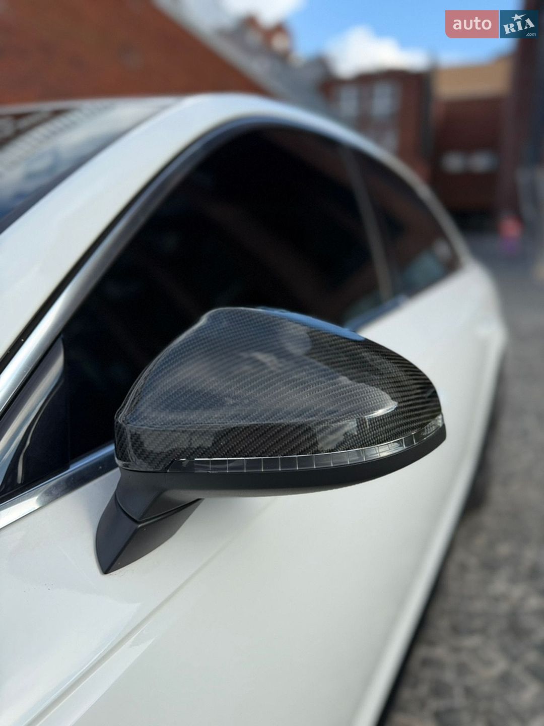 Audi A4 2019 VIN WAUENAF4XKA116324 фото оголошення 6 з 22