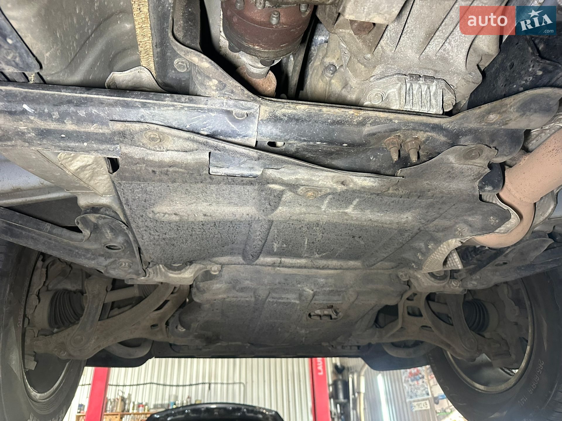 Jeep Grand Cherokee 2013 VIN 1C4RJFAM1EC212985 фото оголошення 33 з 59