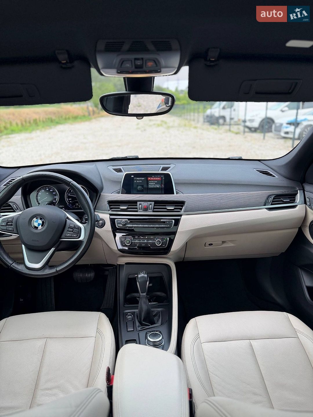 BMW X1 2018 VIN WBXHU7C30J3H43530 фото оголошення 16 з 17