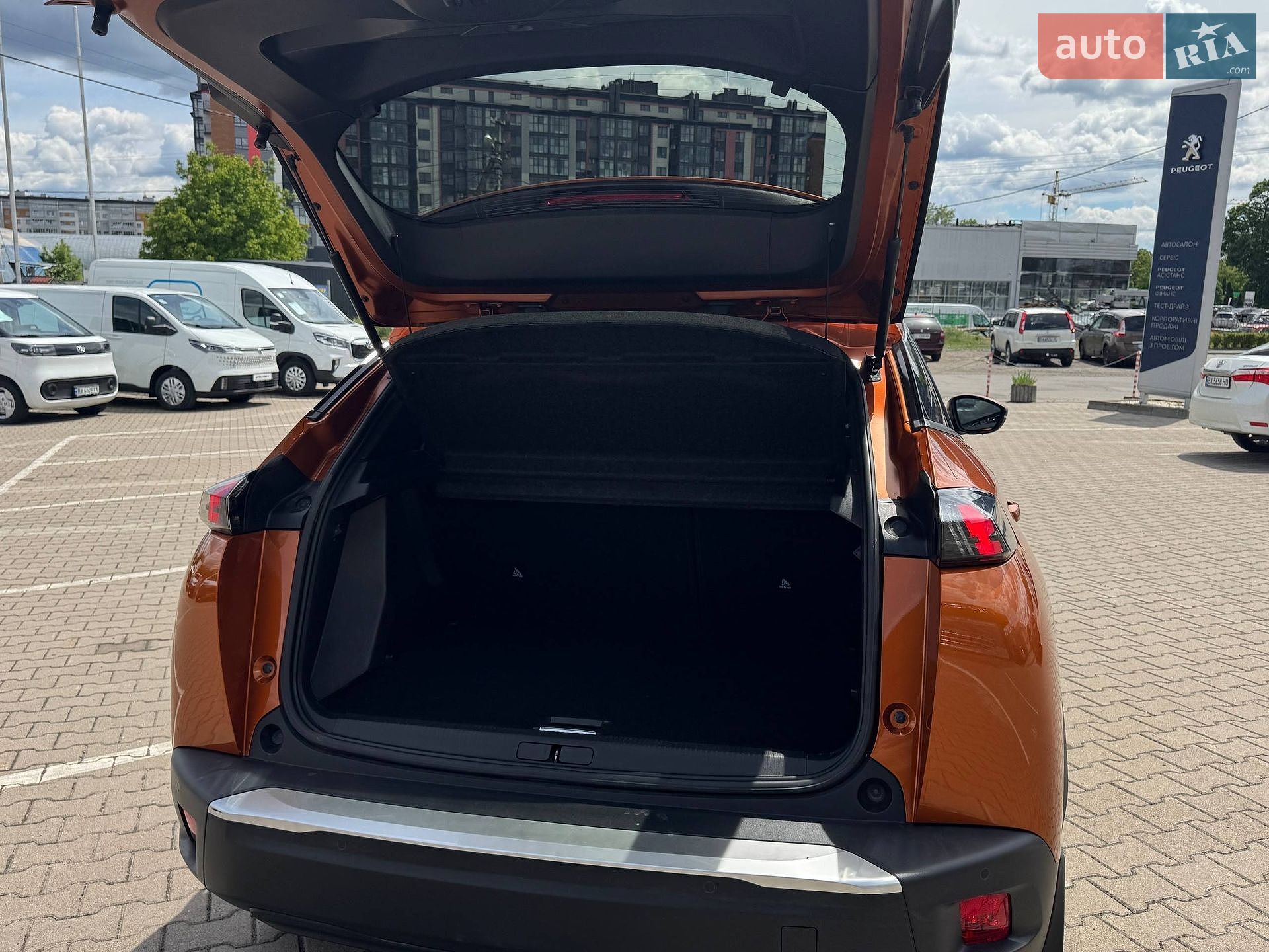 Peugeot 2008 2020 VIN VR3UDYHZRLJ602682 фото оголошення 19 з 42