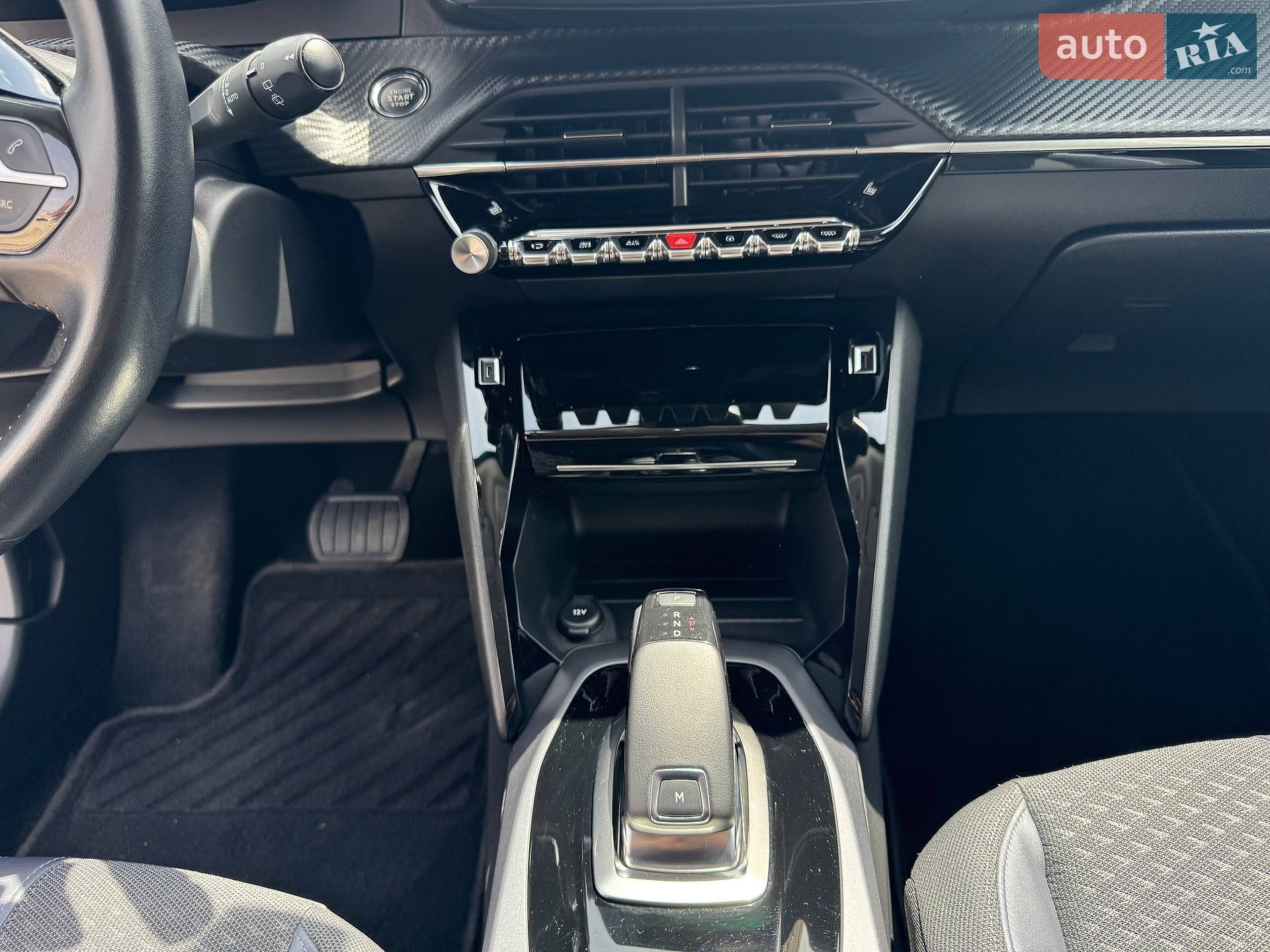Peugeot 2008 2020 VIN VR3UDYHZRLJ602682 фото оголошення 32 з 42