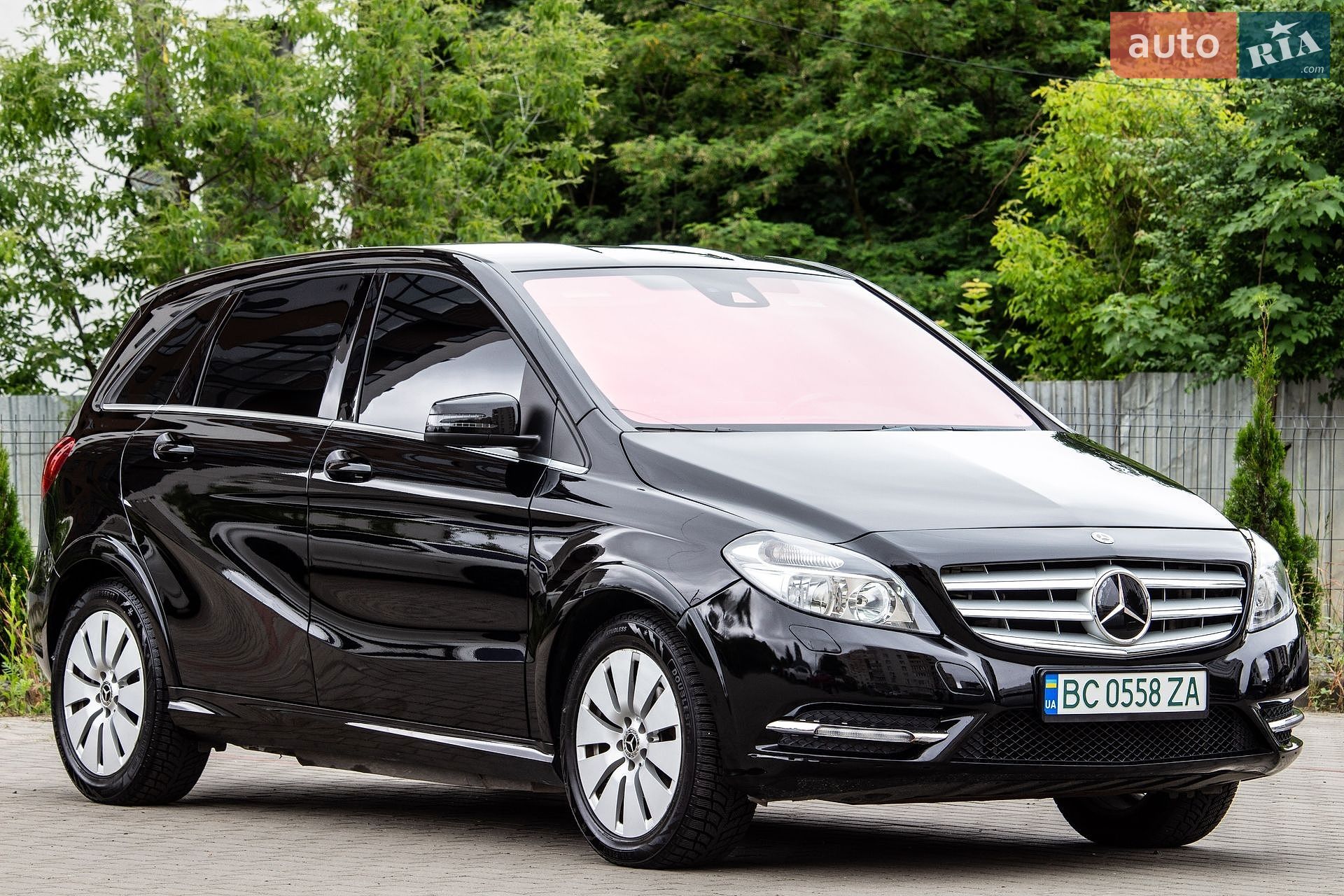 Mercedes-Benz B-Class 2017 VIN WDDVP9AB4HJ016039 фото оголошення 12 з 66